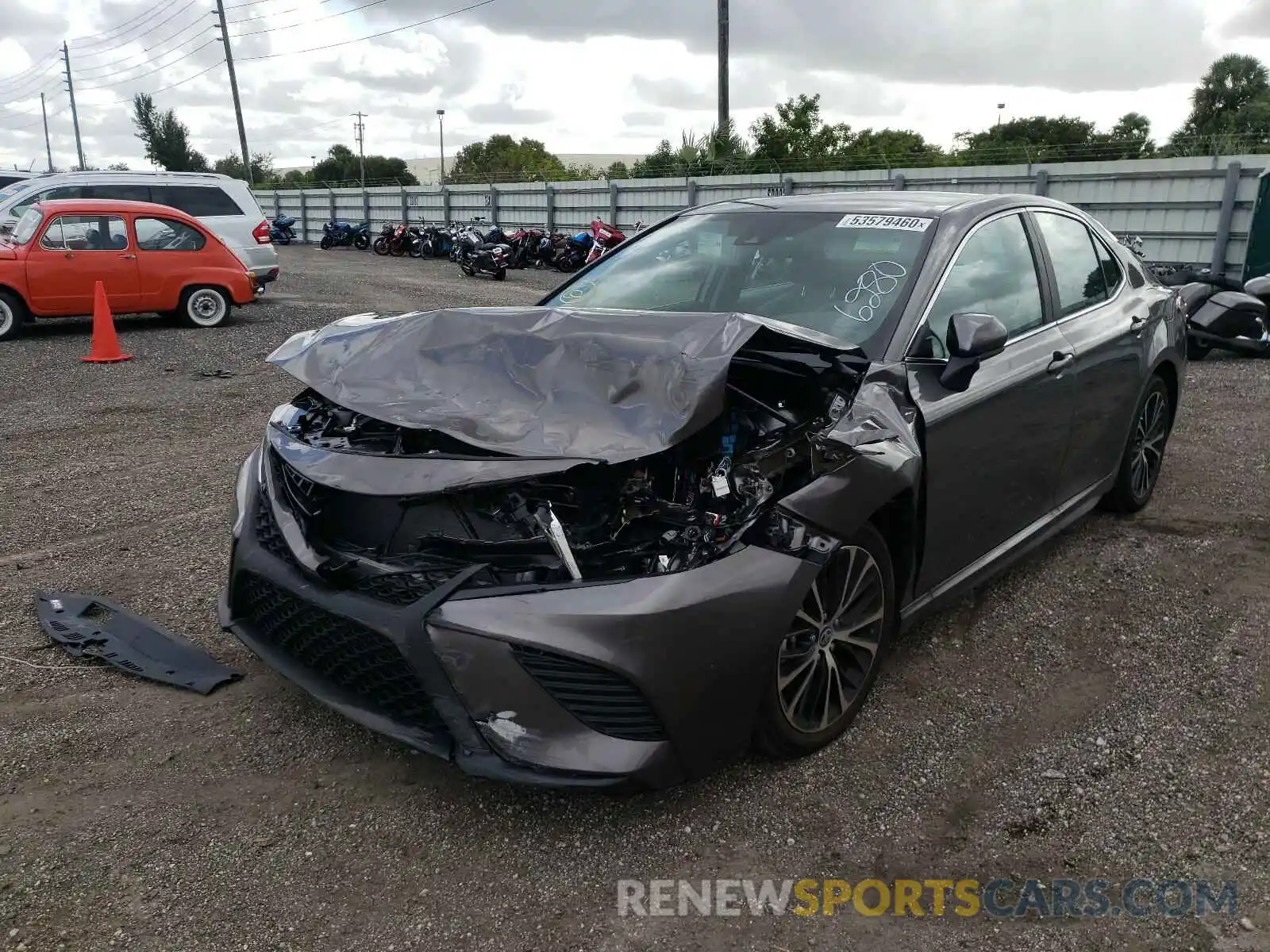 2 Photograph of a damaged car 4T1G11AK2LU966280 TOYOTA CAMRY 2020