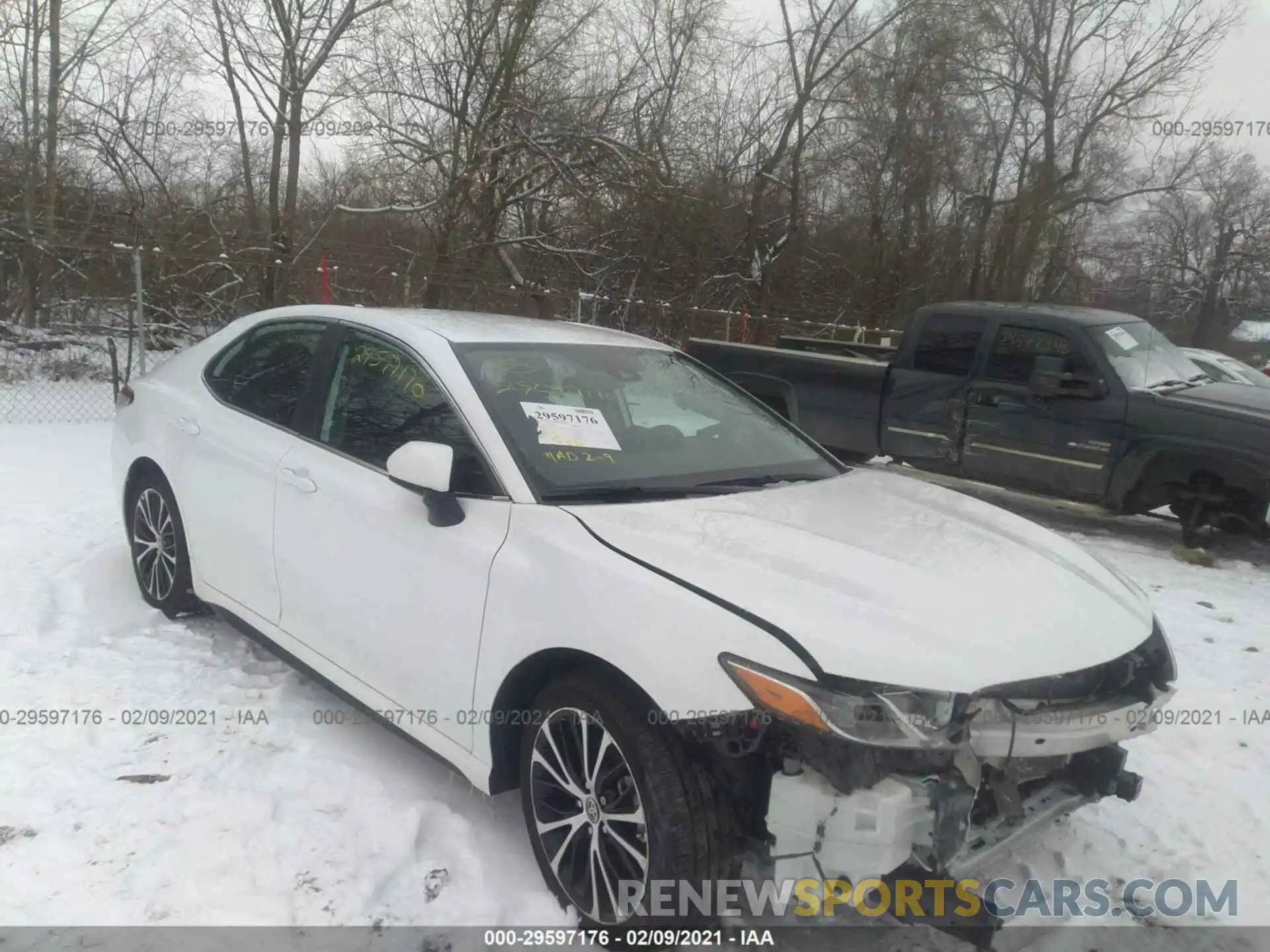 1 Photograph of a damaged car 4T1G11AK2LU969504 TOYOTA CAMRY 2020