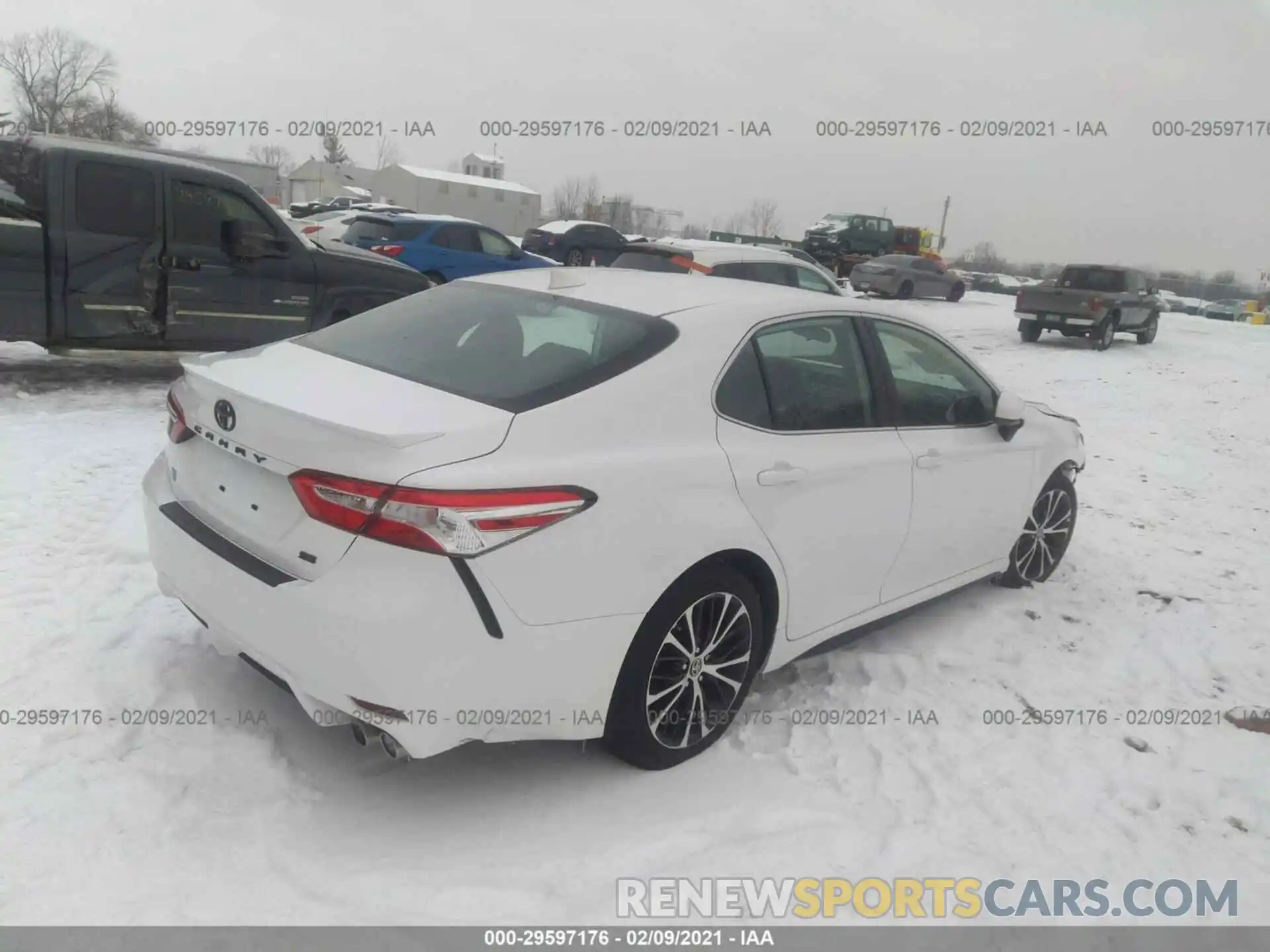 4 Photograph of a damaged car 4T1G11AK2LU969504 TOYOTA CAMRY 2020