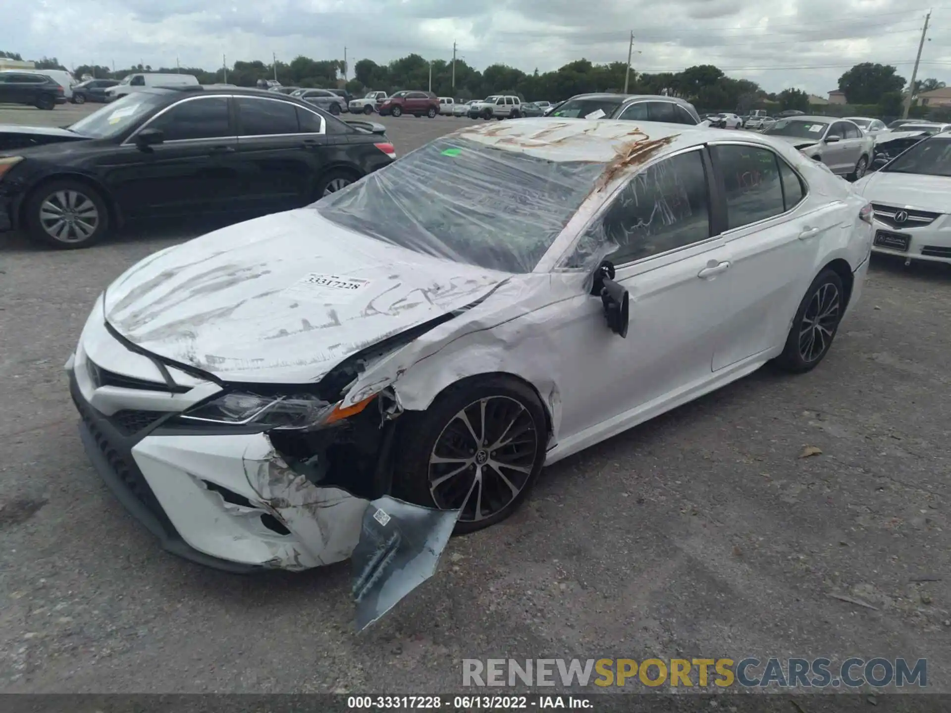 2 Photograph of a damaged car 4T1G11AK2LU979272 TOYOTA CAMRY 2020