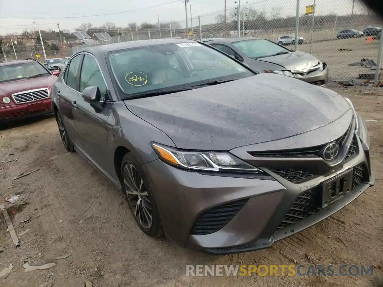 1 Photograph of a damaged car 4T1G11AK2LU983662 TOYOTA CAMRY 2020