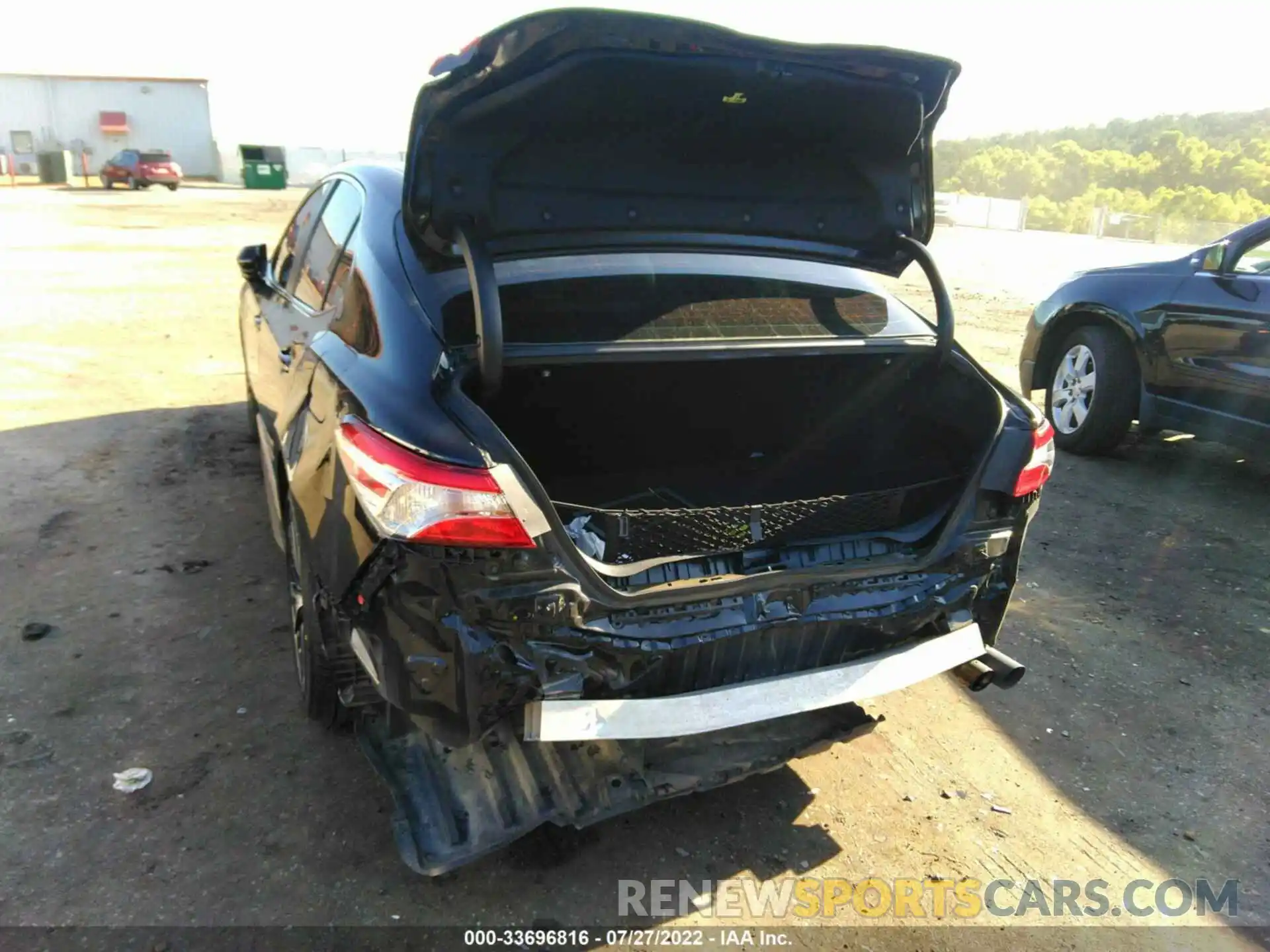 6 Photograph of a damaged car 4T1G11AK2LU986058 TOYOTA CAMRY 2020