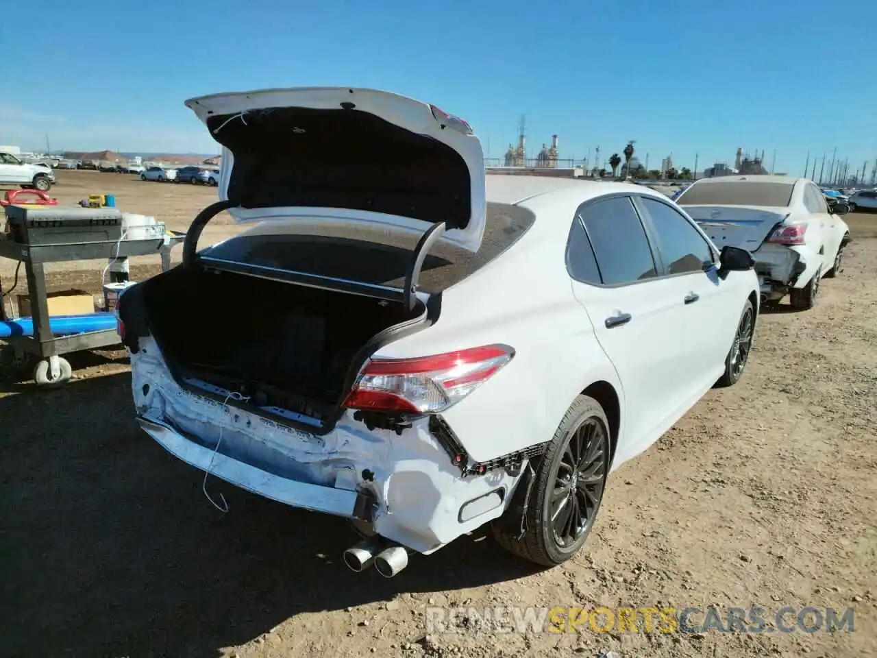 4 Photograph of a damaged car 4T1G11AK3LU301548 TOYOTA CAMRY 2020