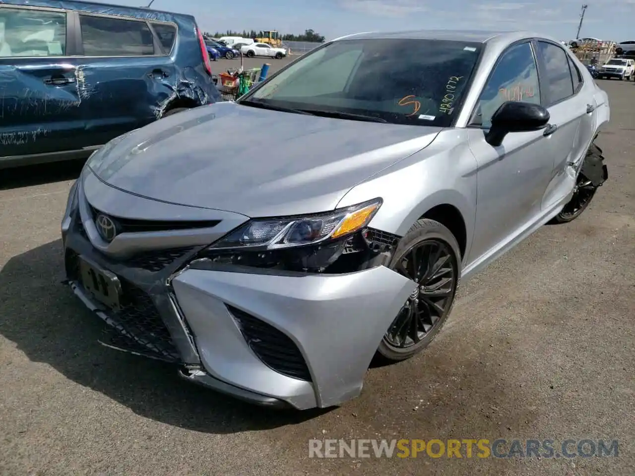 2 Photograph of a damaged car 4T1G11AK3LU301842 TOYOTA CAMRY 2020