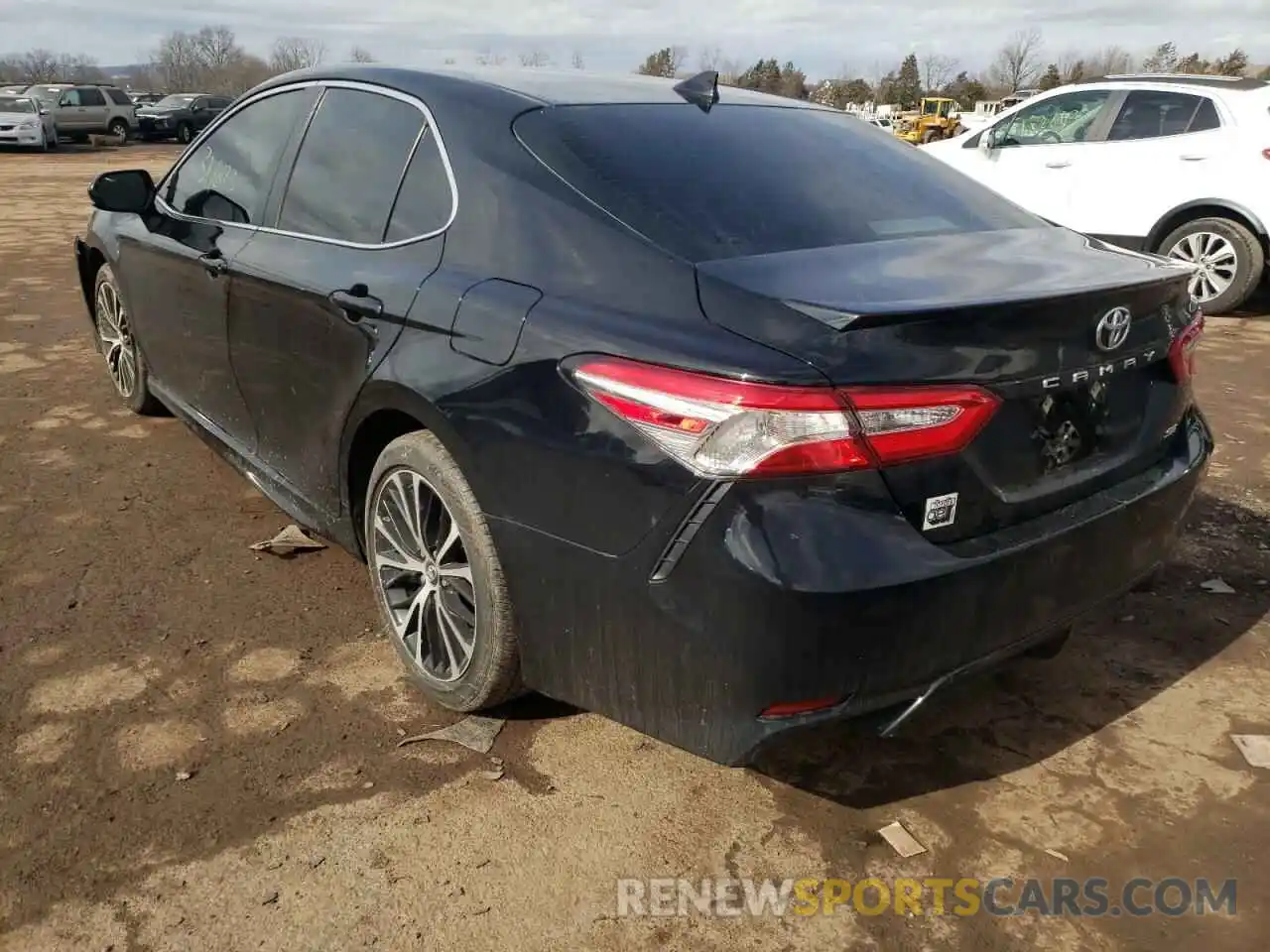 3 Photograph of a damaged car 4T1G11AK3LU302375 TOYOTA CAMRY 2020