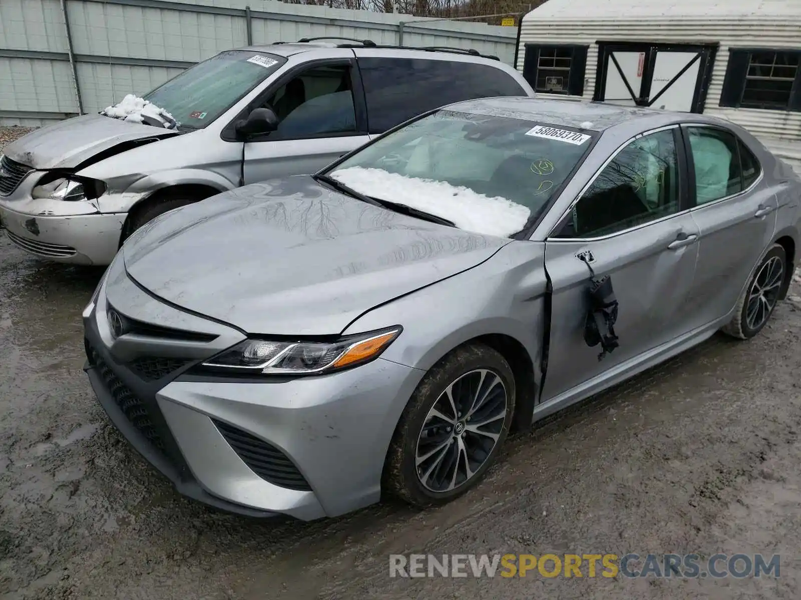 9 Photograph of a damaged car 4T1G11AK3LU303011 TOYOTA CAMRY 2020