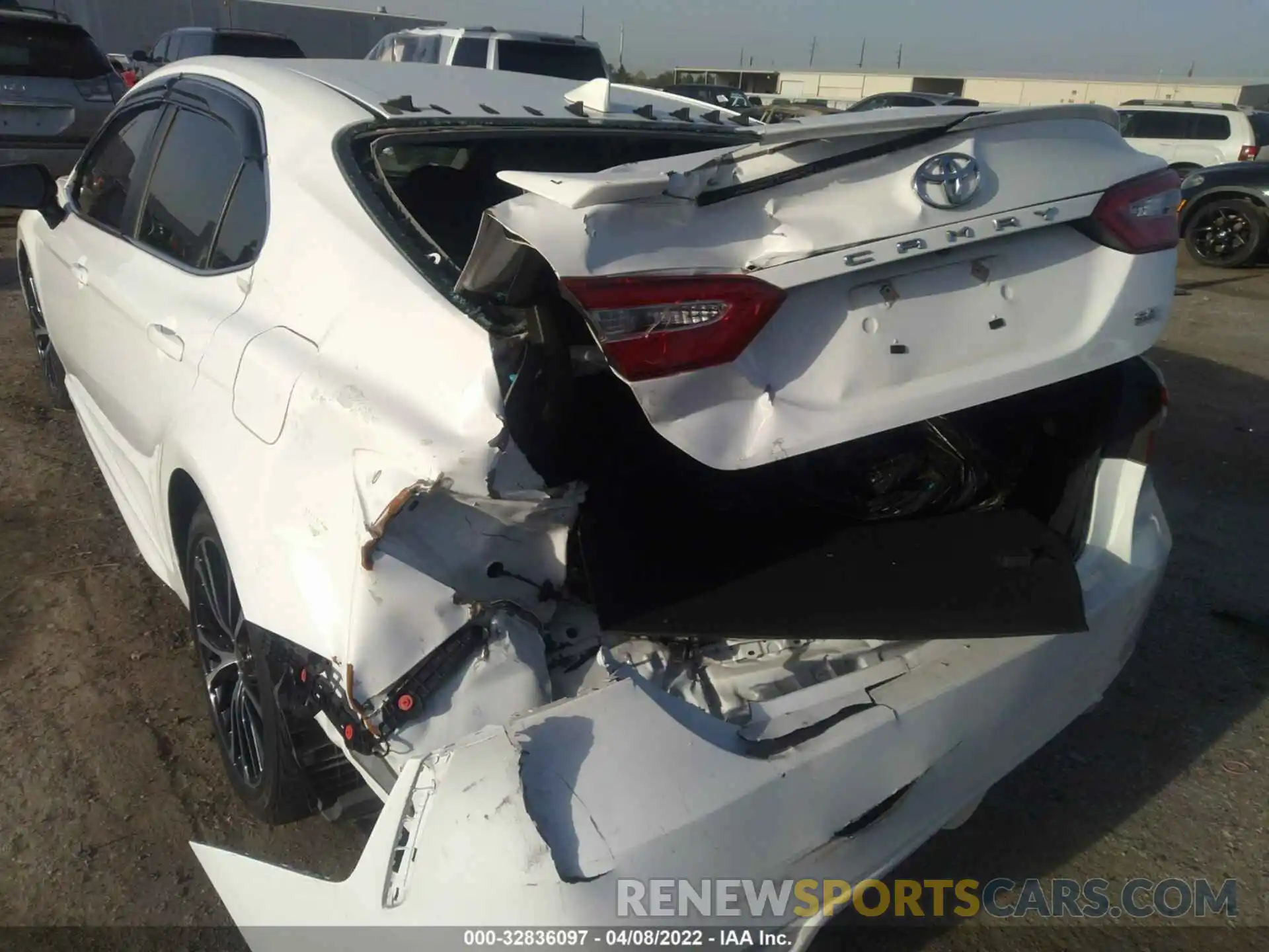 6 Photograph of a damaged car 4T1G11AK3LU304921 TOYOTA CAMRY 2020