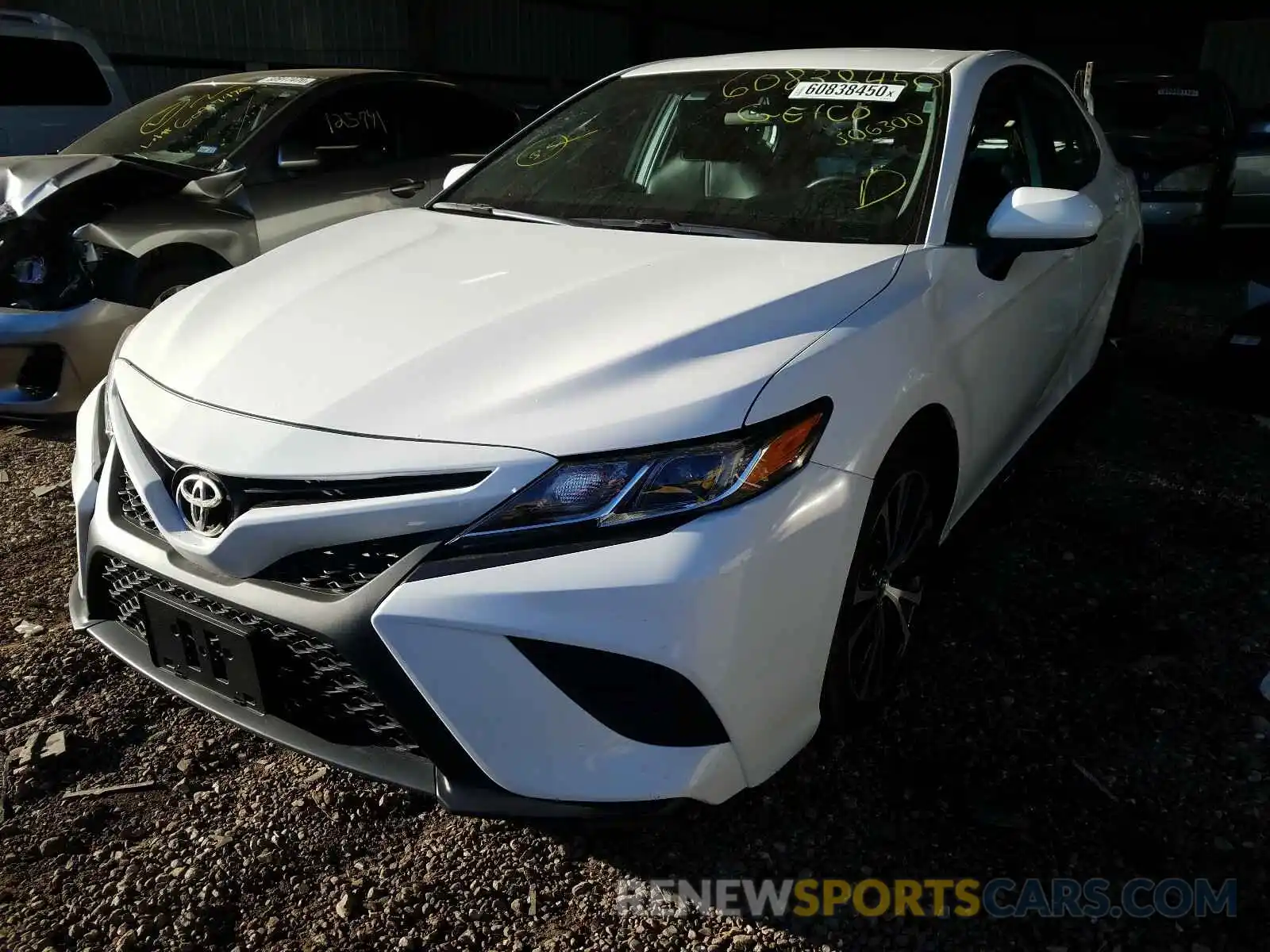 2 Photograph of a damaged car 4T1G11AK3LU306300 TOYOTA CAMRY 2020