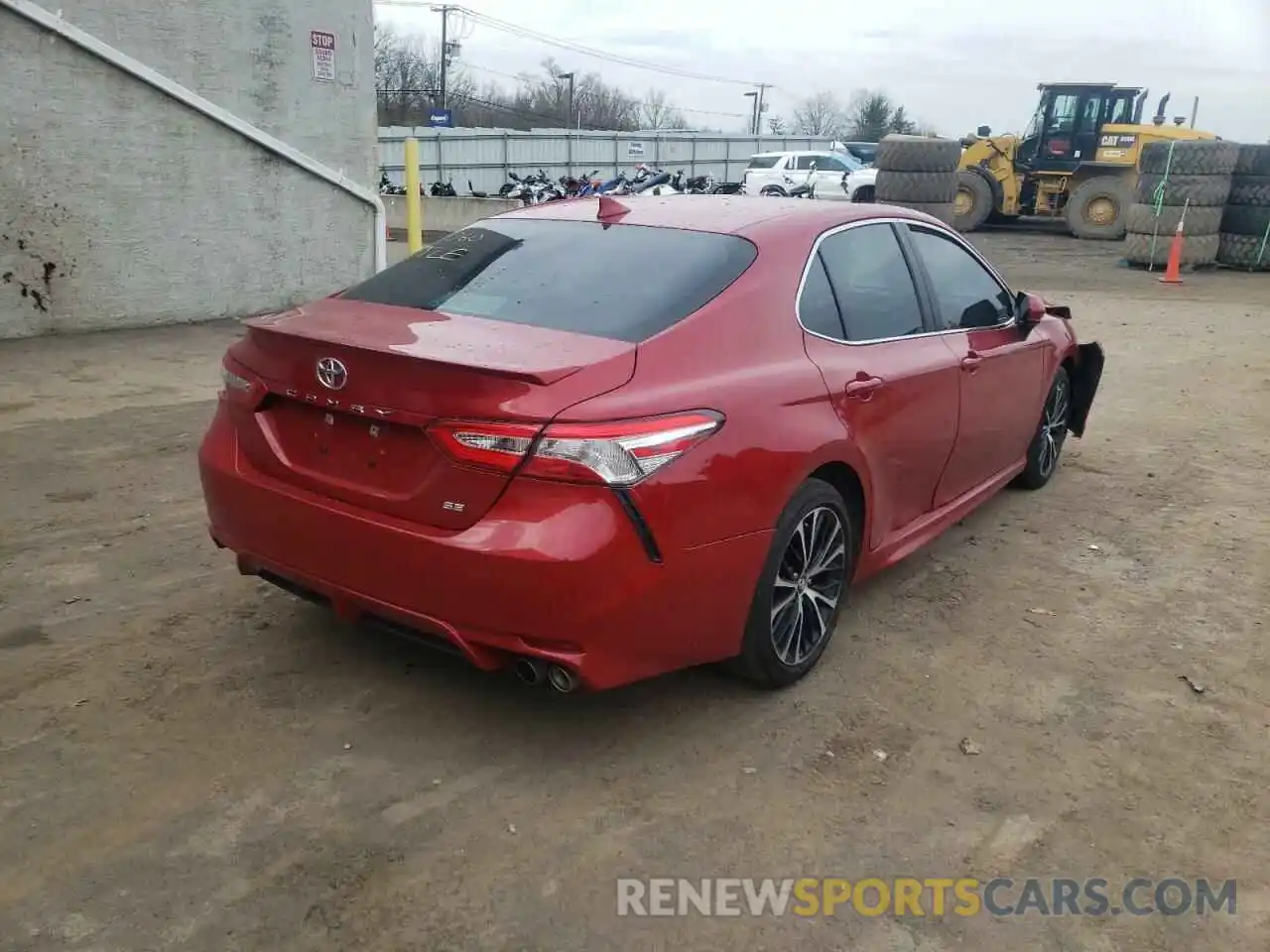 4 Photograph of a damaged car 4T1G11AK3LU306555 TOYOTA CAMRY 2020