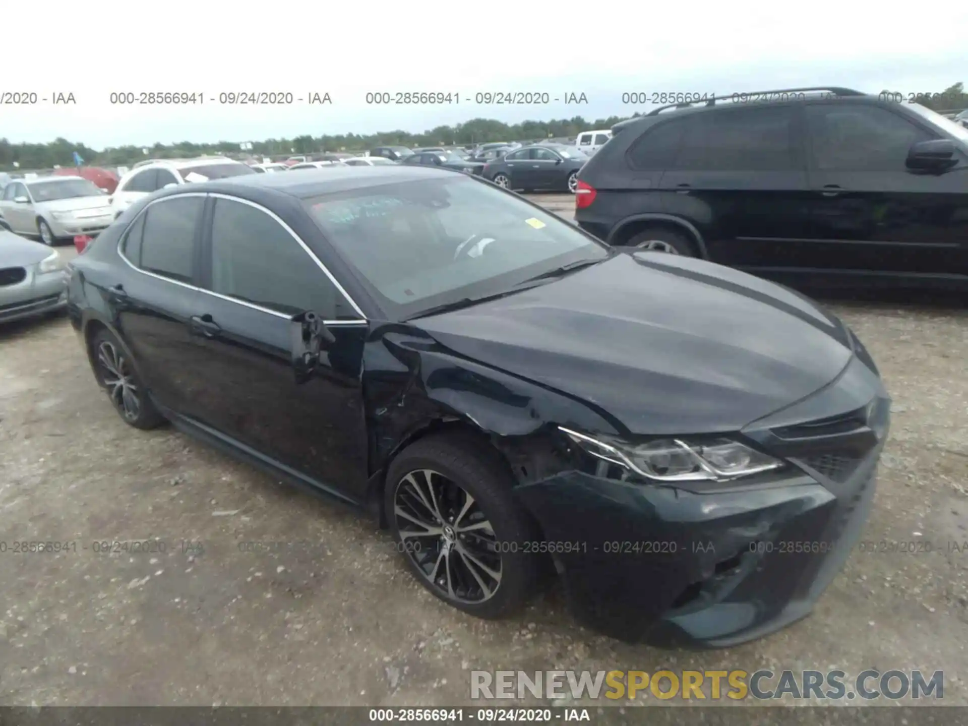 1 Photograph of a damaged car 4T1G11AK3LU309326 TOYOTA CAMRY 2020