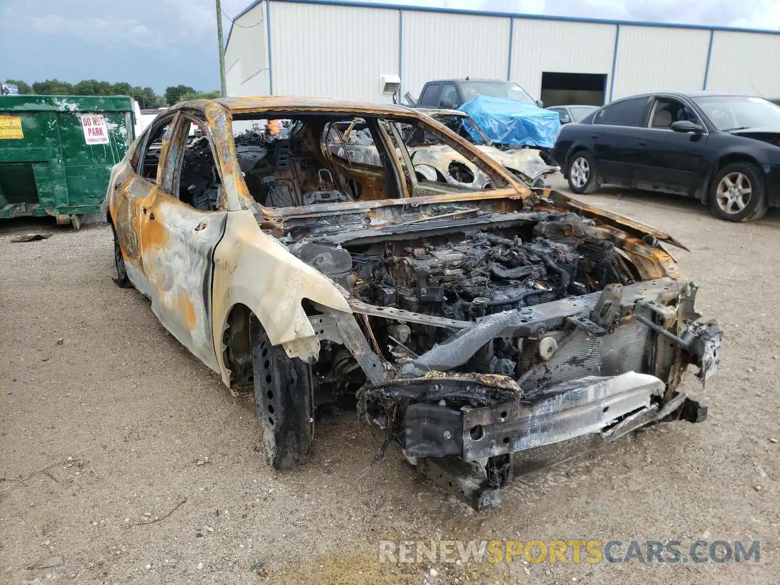 1 Photograph of a damaged car 4T1G11AK3LU312663 TOYOTA CAMRY 2020