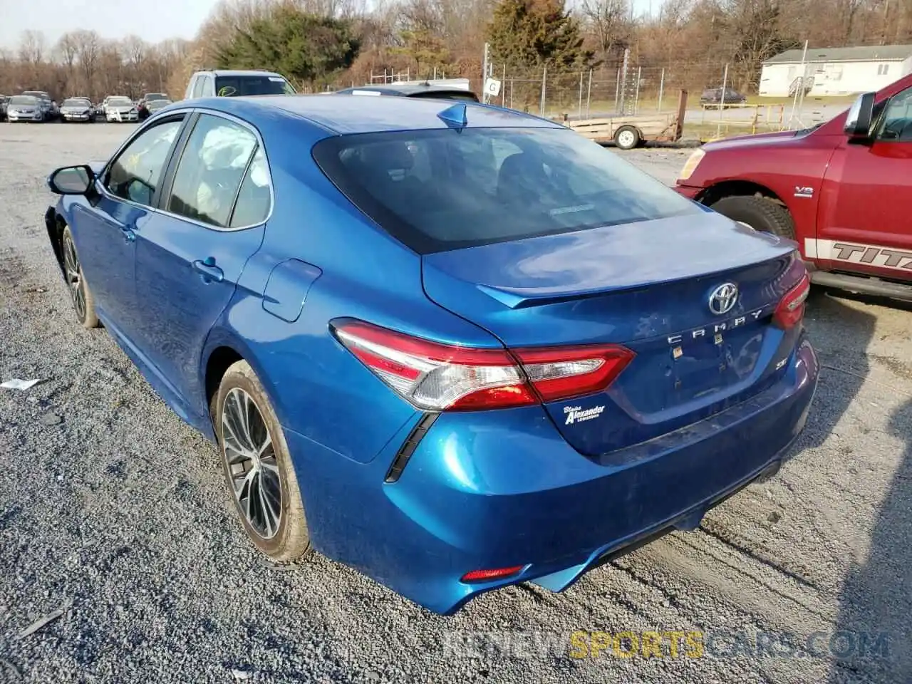 3 Photograph of a damaged car 4T1G11AK3LU313618 TOYOTA CAMRY 2020