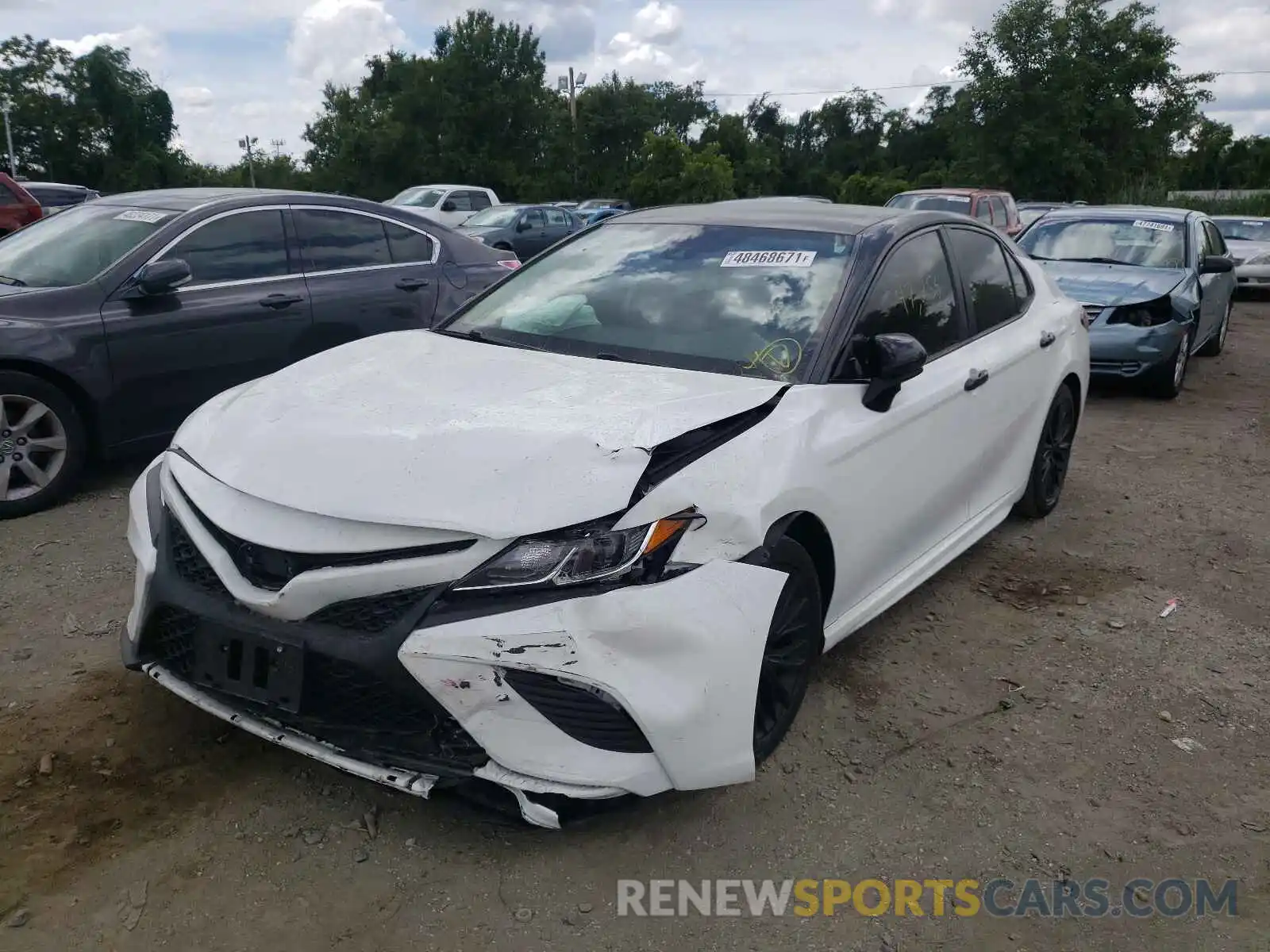 2 Photograph of a damaged car 4T1G11AK3LU321010 TOYOTA CAMRY 2020