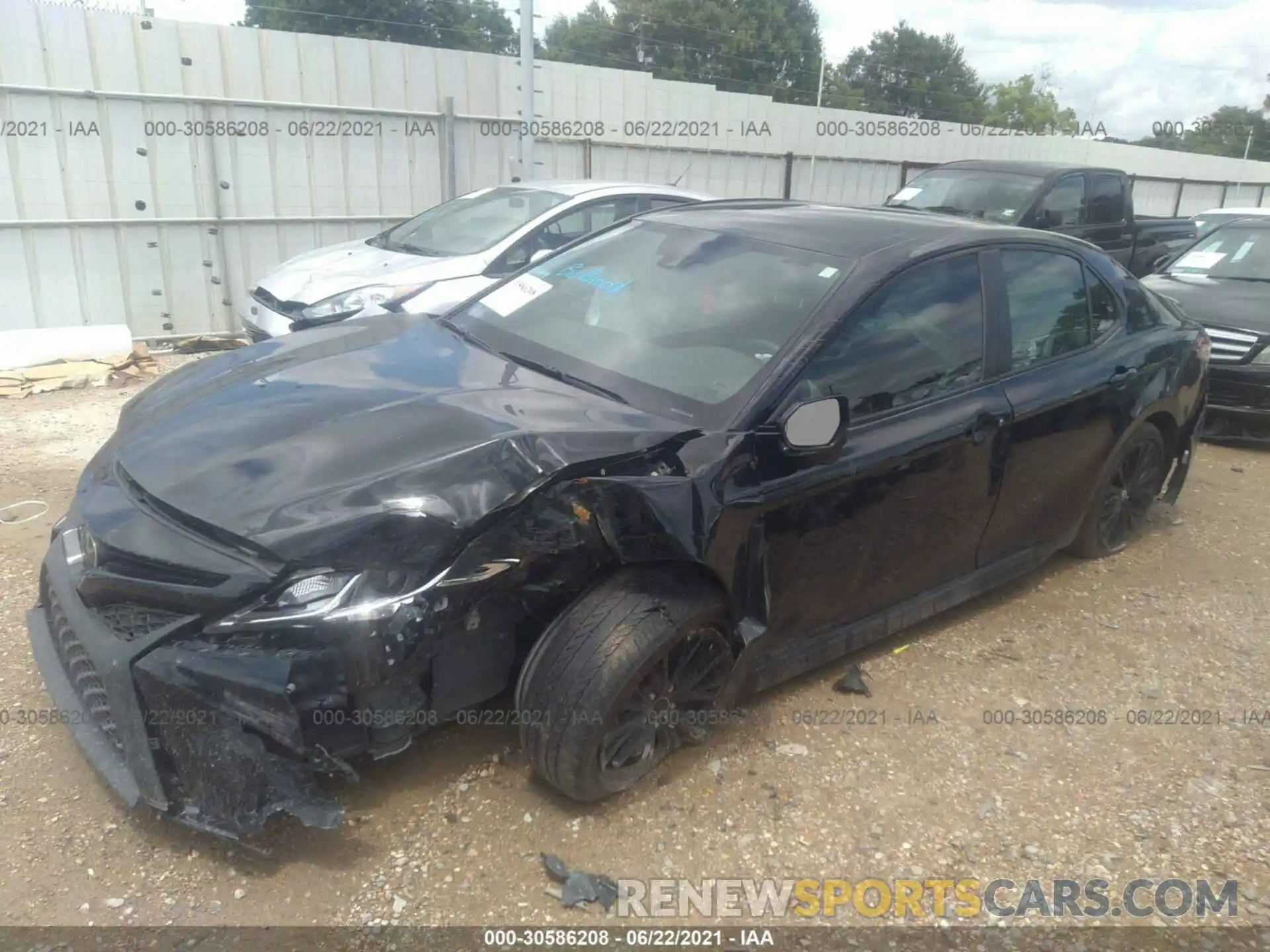 2 Photograph of a damaged car 4T1G11AK3LU321671 TOYOTA CAMRY 2020