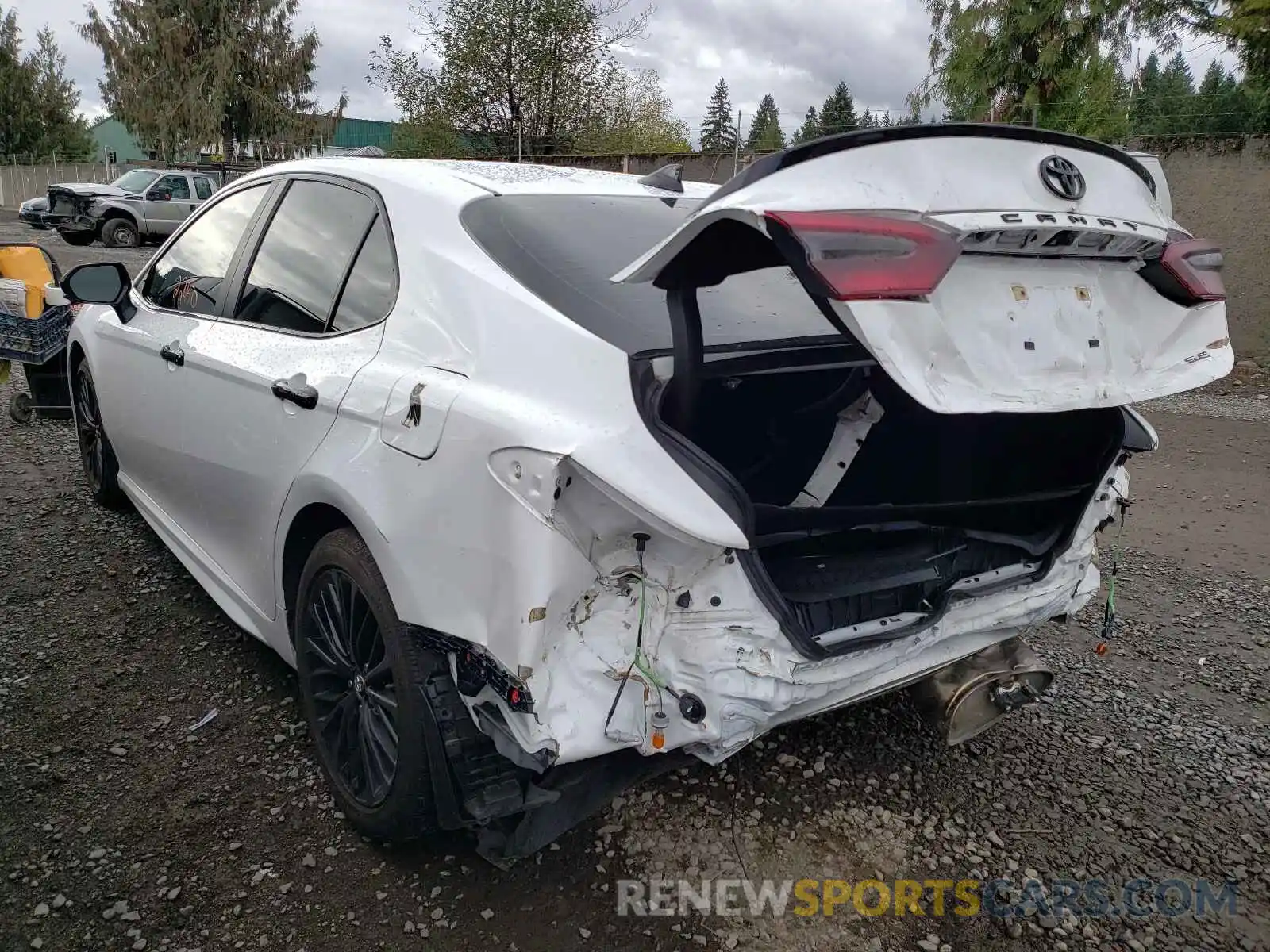 3 Photograph of a damaged car 4T1G11AK3LU323257 TOYOTA CAMRY 2020