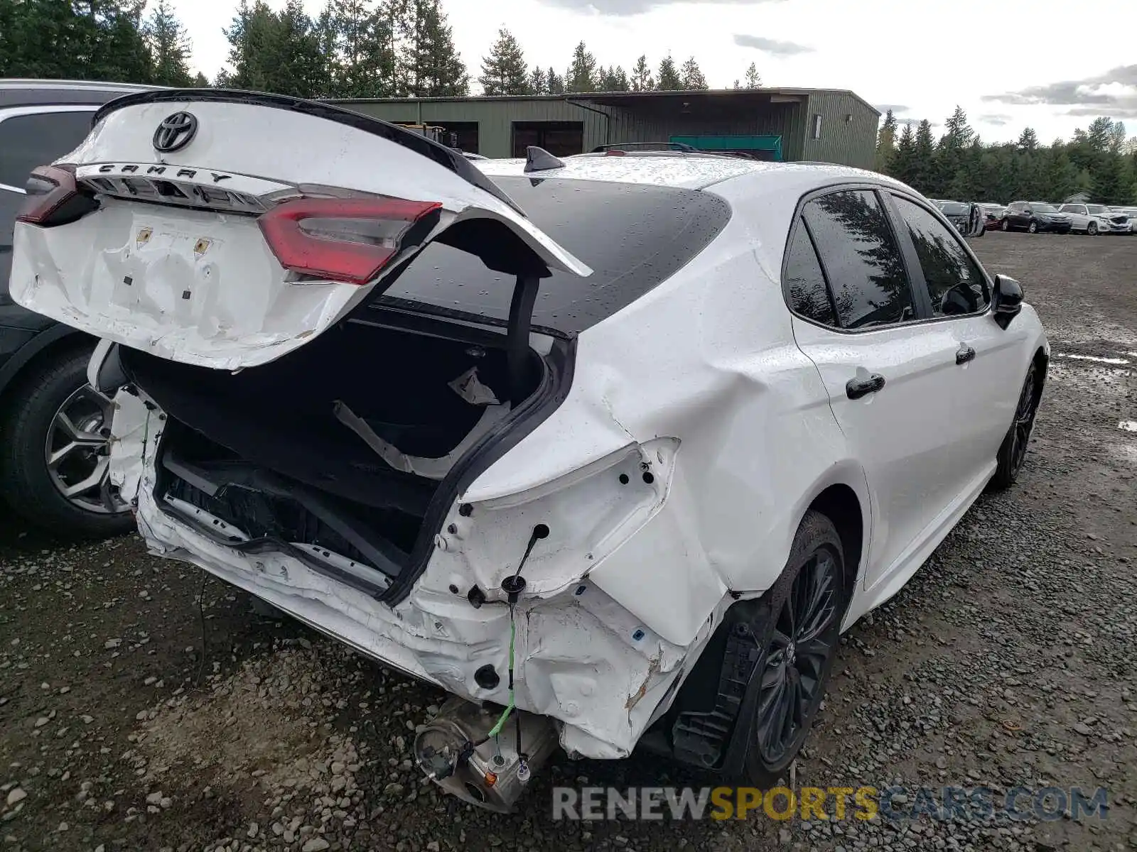 4 Photograph of a damaged car 4T1G11AK3LU323257 TOYOTA CAMRY 2020