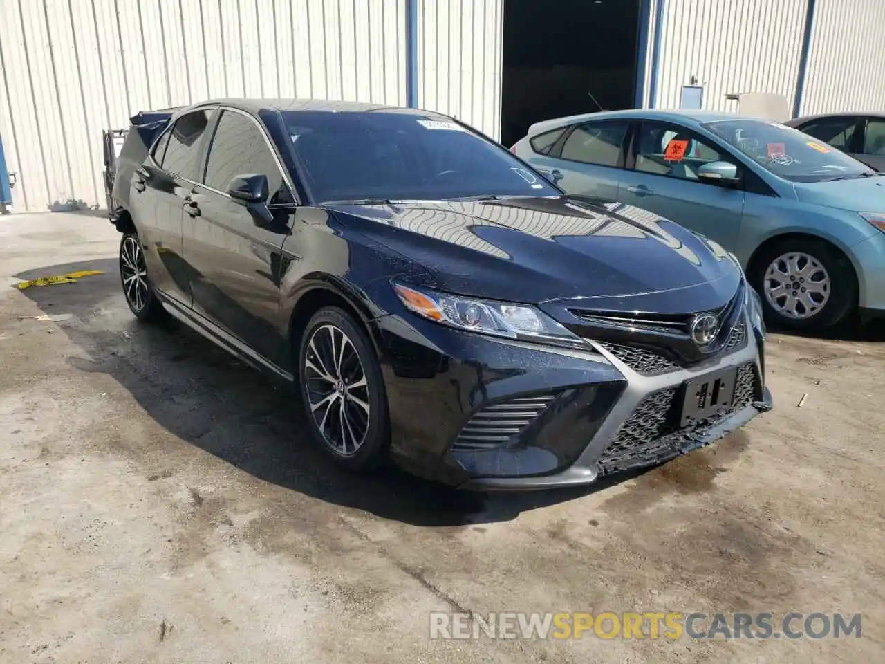 1 Photograph of a damaged car 4T1G11AK3LU324358 TOYOTA CAMRY 2020