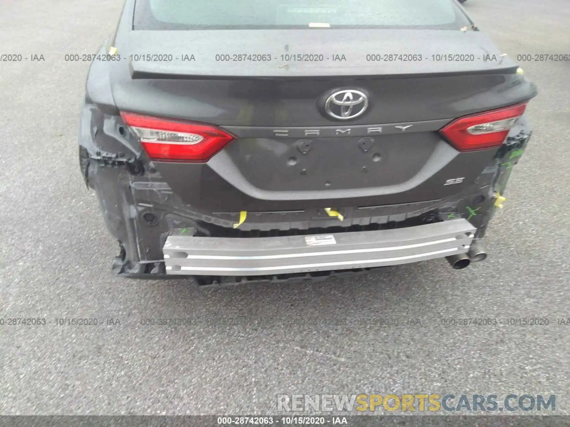 6 Photograph of a damaged car 4T1G11AK3LU327390 TOYOTA CAMRY 2020