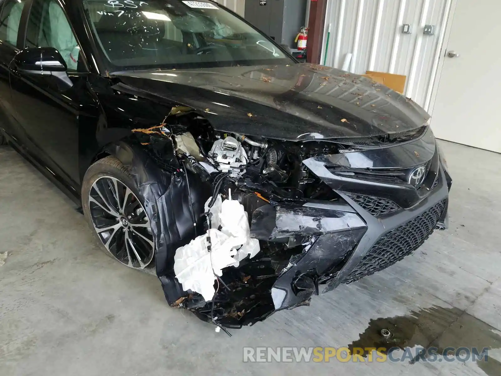 9 Photograph of a damaged car 4T1G11AK3LU327499 TOYOTA CAMRY 2020