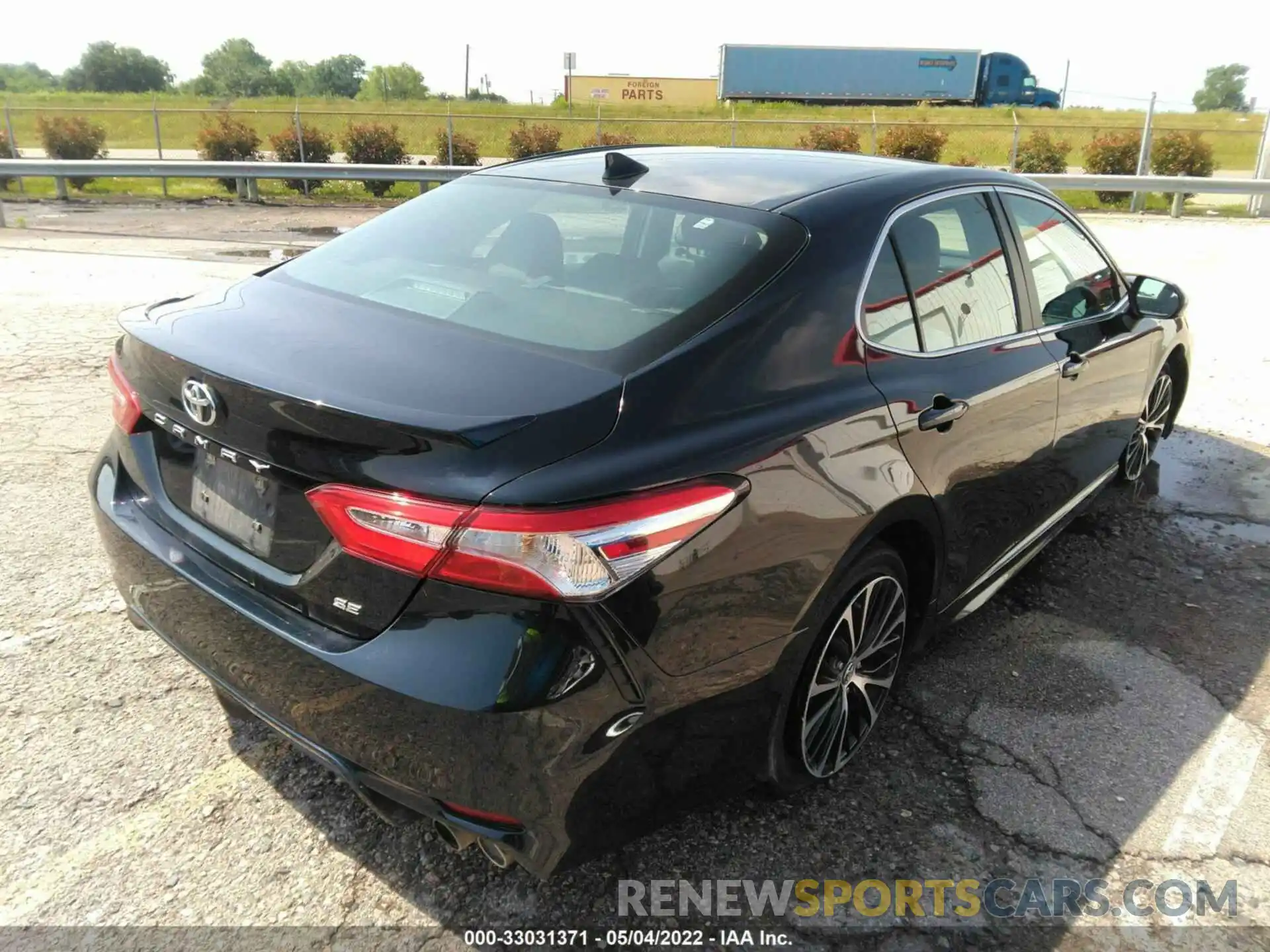 4 Photograph of a damaged car 4T1G11AK3LU328314 TOYOTA CAMRY 2020