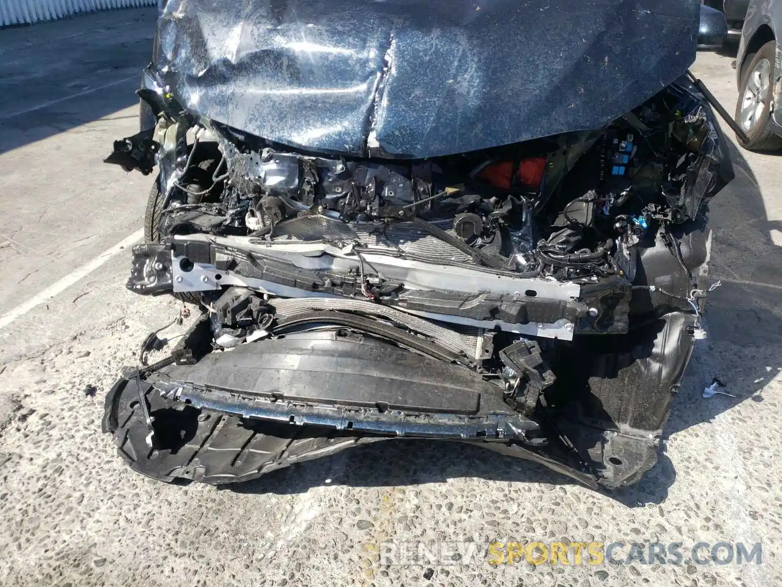 9 Photograph of a damaged car 4T1G11AK3LU330421 TOYOTA CAMRY 2020