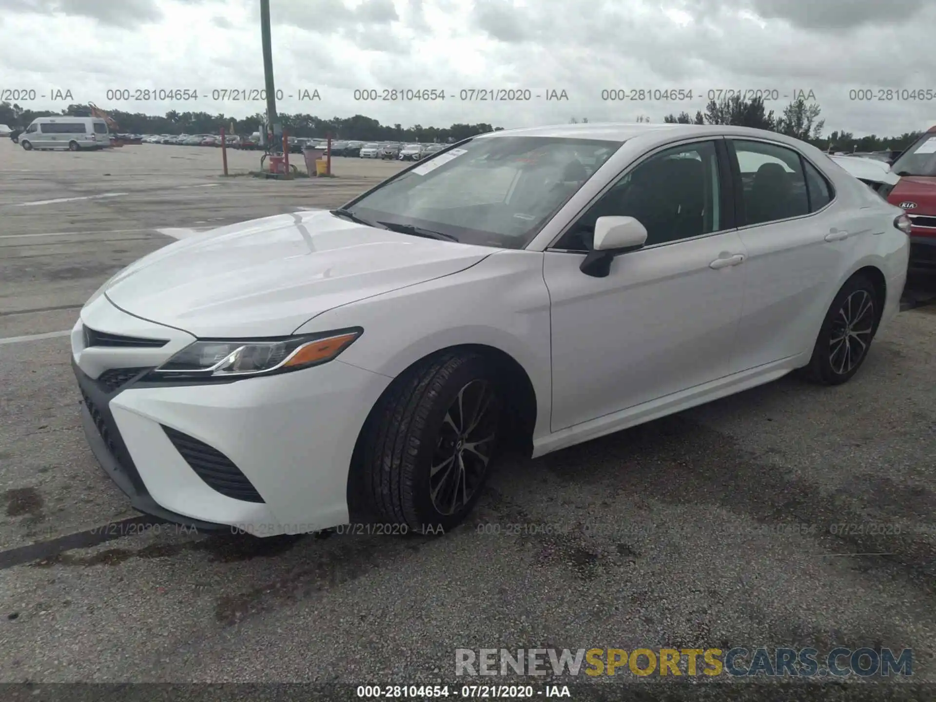 2 Photograph of a damaged car 4T1G11AK3LU331052 TOYOTA CAMRY 2020