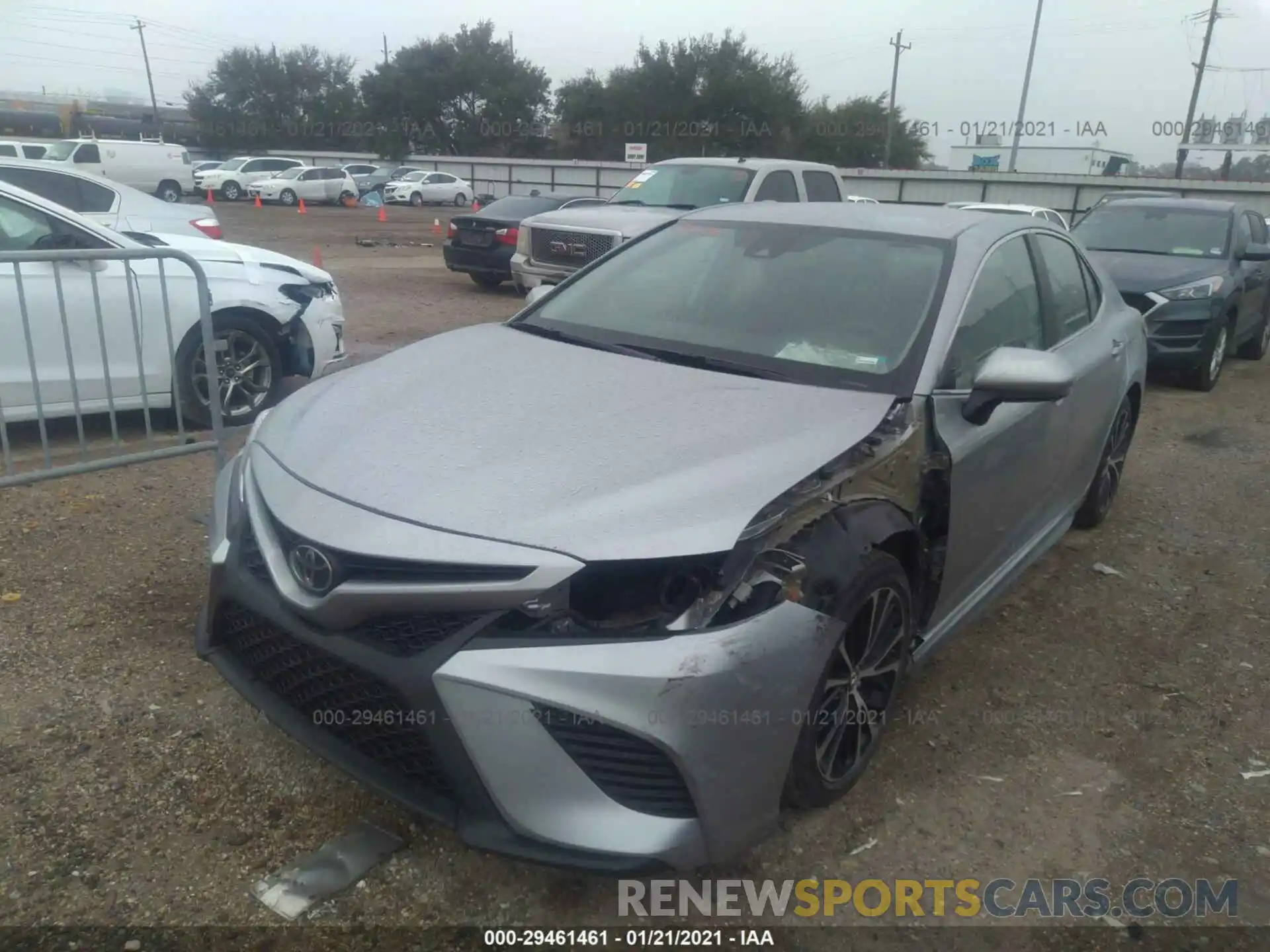 2 Photograph of a damaged car 4T1G11AK3LU331682 TOYOTA CAMRY 2020