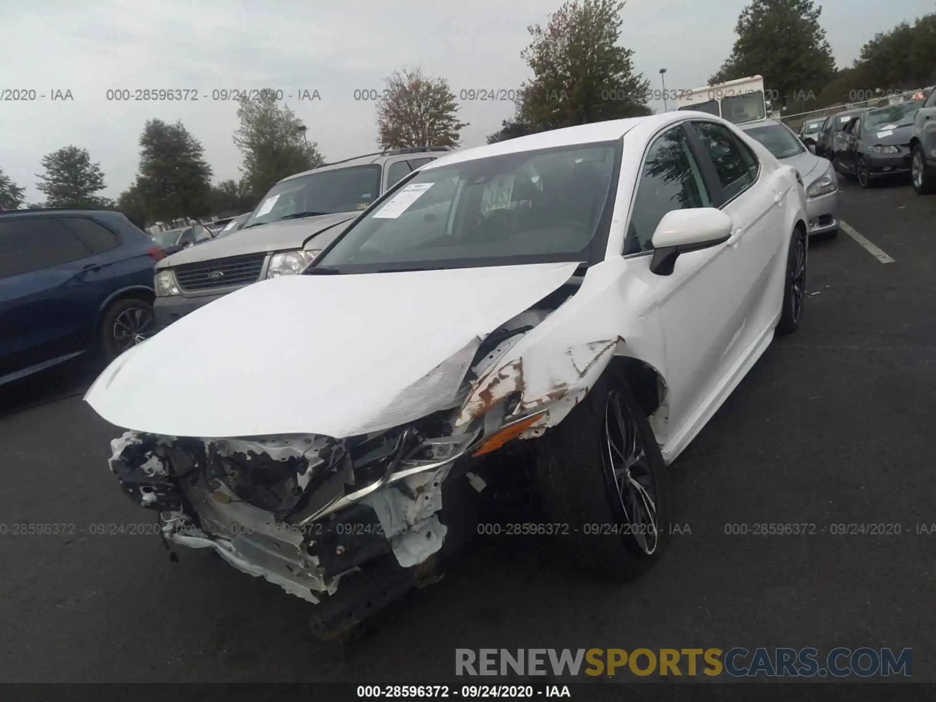 2 Photograph of a damaged car 4T1G11AK3LU332136 TOYOTA CAMRY 2020