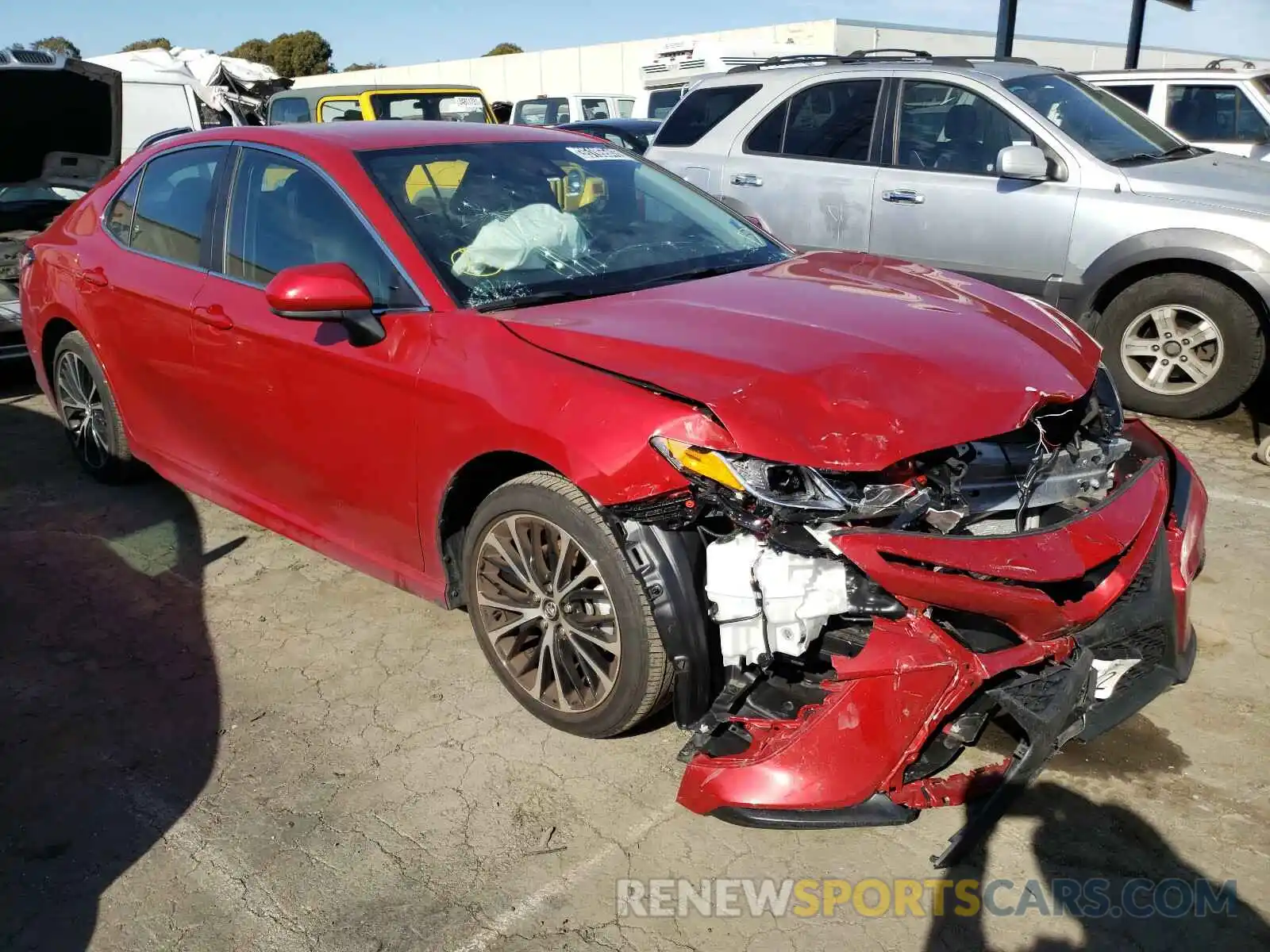 1 Photograph of a damaged car 4T1G11AK3LU332878 TOYOTA CAMRY 2020