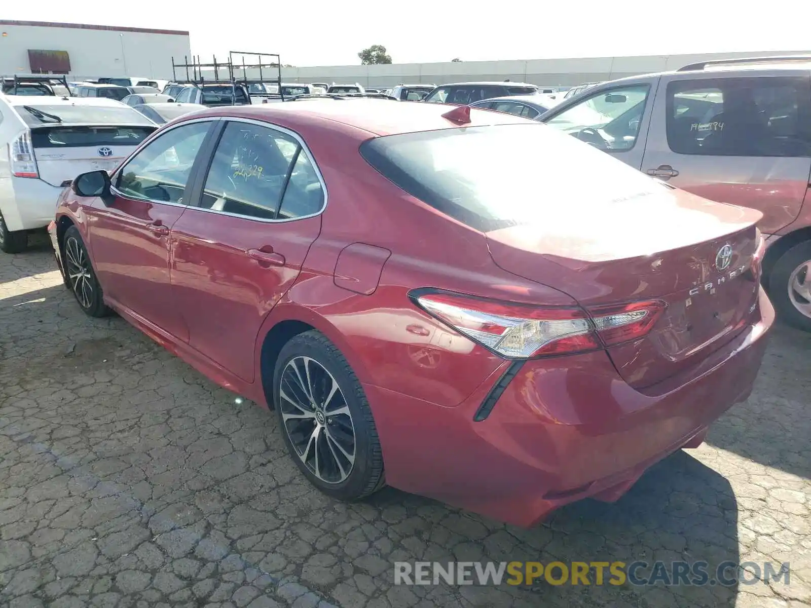 3 Photograph of a damaged car 4T1G11AK3LU332878 TOYOTA CAMRY 2020