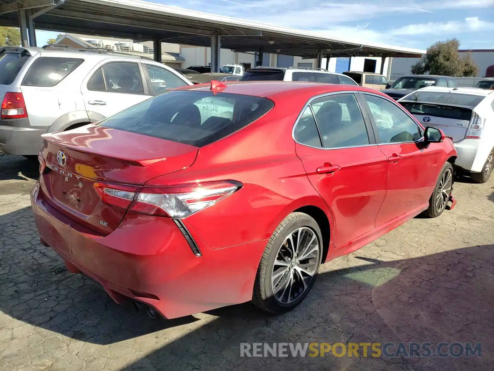 4 Photograph of a damaged car 4T1G11AK3LU332878 TOYOTA CAMRY 2020