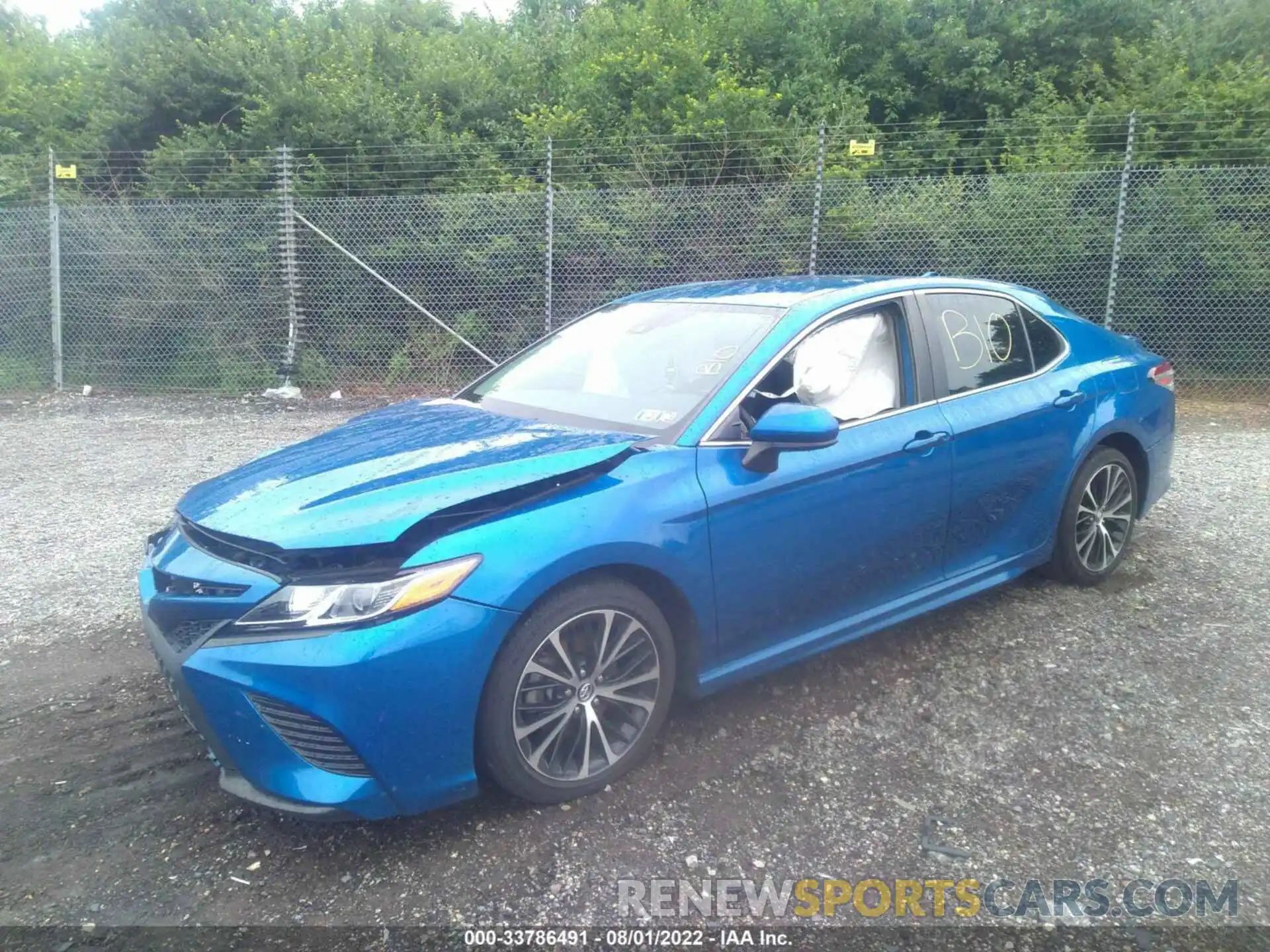 2 Photograph of a damaged car 4T1G11AK3LU334274 TOYOTA CAMRY 2020