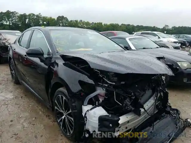 1 Photograph of a damaged car 4T1G11AK3LU334386 TOYOTA CAMRY 2020