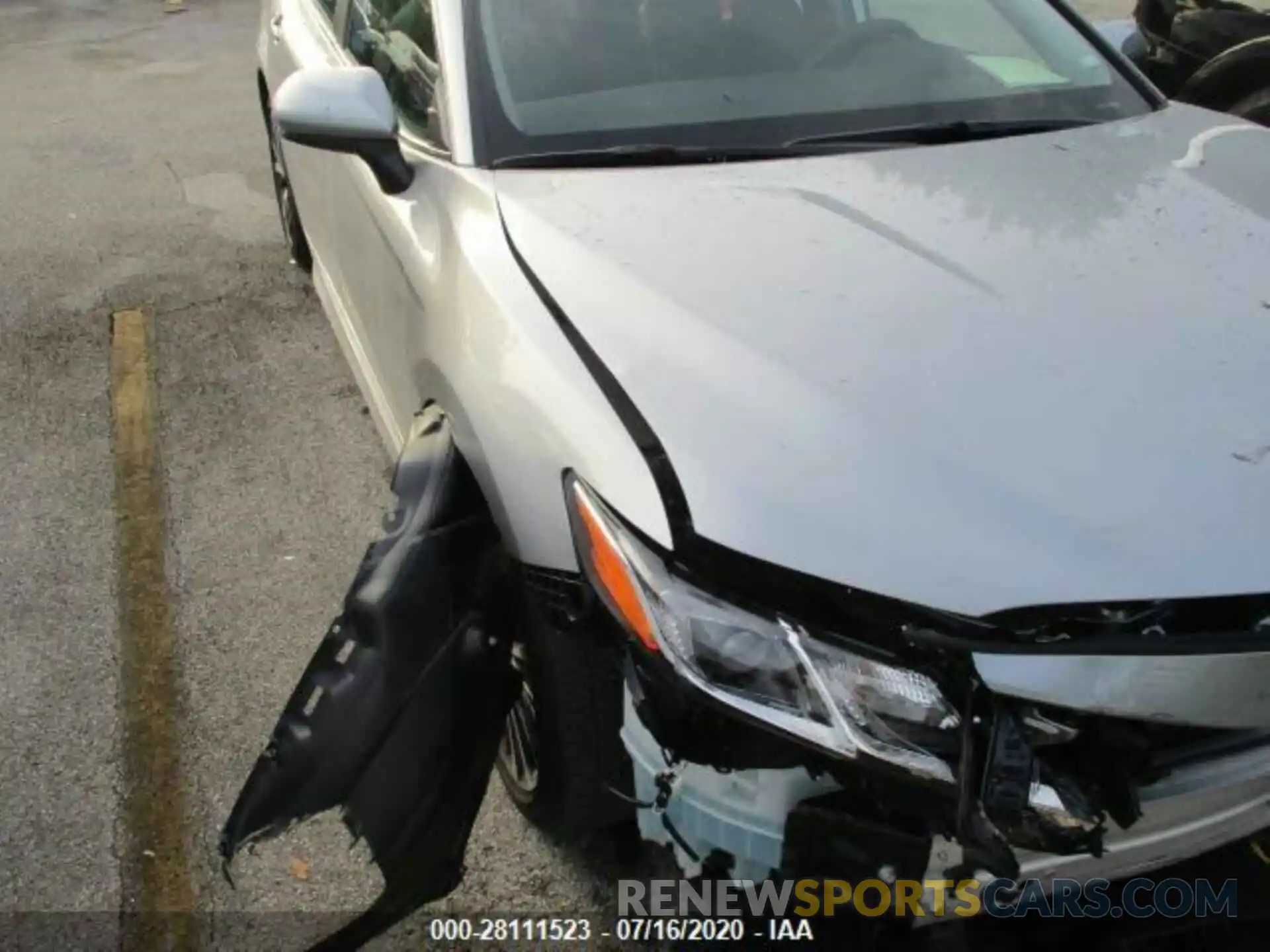 3 Photograph of a damaged car 4T1G11AK3LU337501 TOYOTA CAMRY 2020