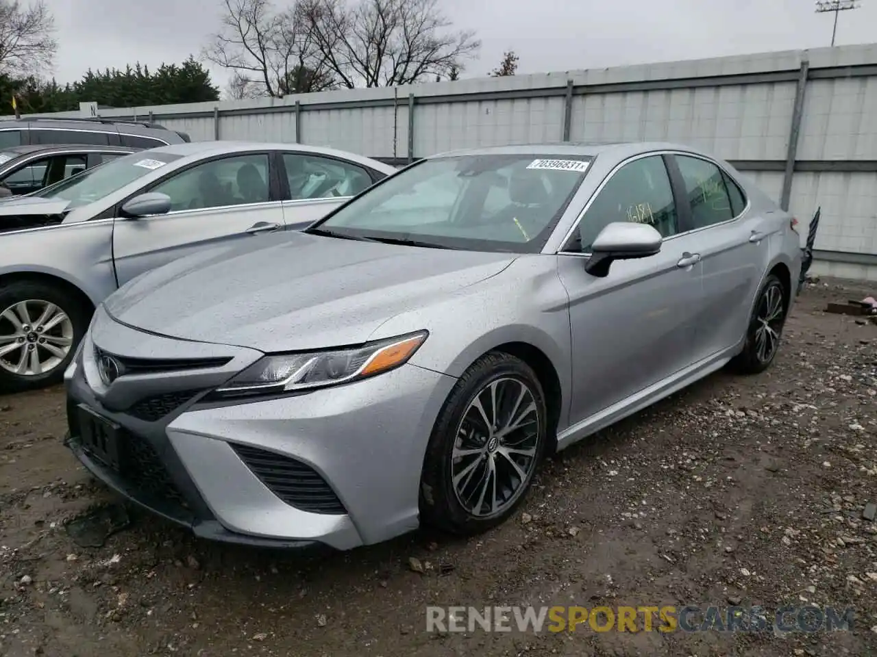 2 Photograph of a damaged car 4T1G11AK3LU339295 TOYOTA CAMRY 2020