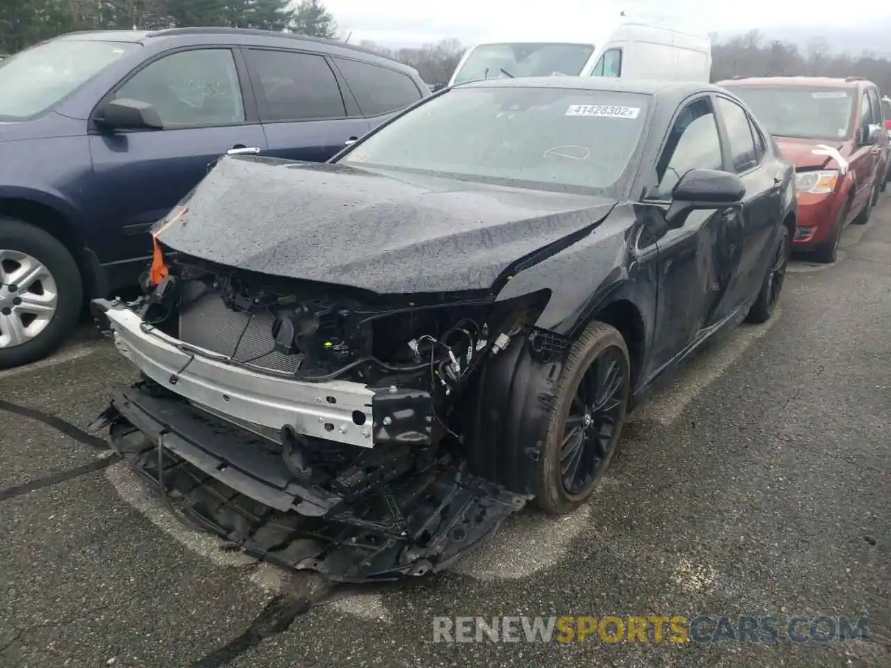 2 Photograph of a damaged car 4T1G11AK3LU341810 TOYOTA CAMRY 2020