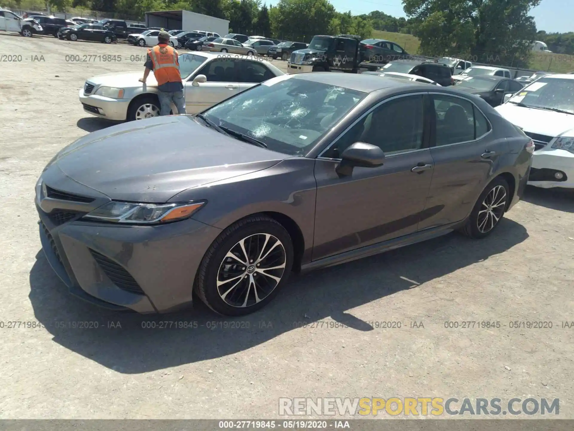 2 Photograph of a damaged car 4T1G11AK3LU344562 TOYOTA CAMRY 2020