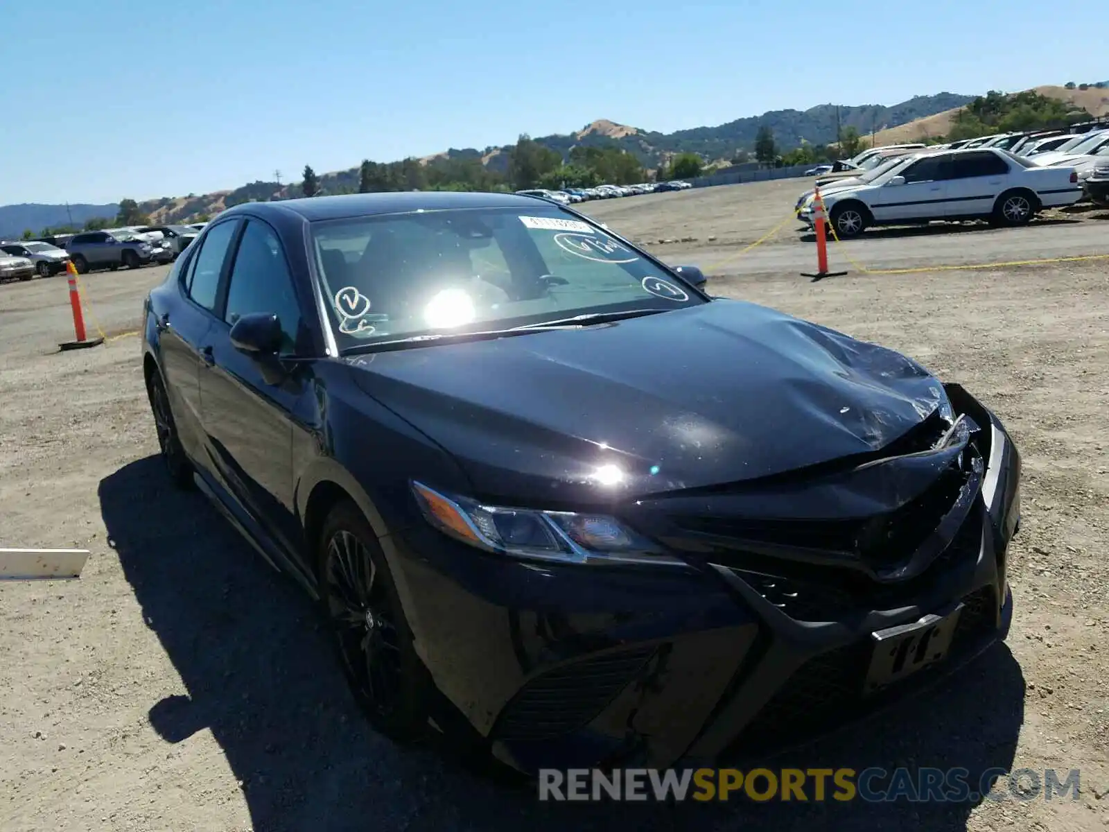 1 Photograph of a damaged car 4T1G11AK3LU346375 TOYOTA CAMRY 2020