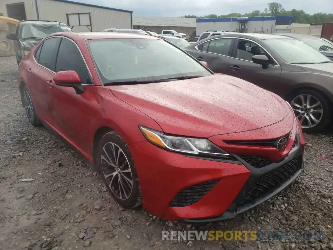 1 Photograph of a damaged car 4T1G11AK3LU346618 TOYOTA CAMRY 2020