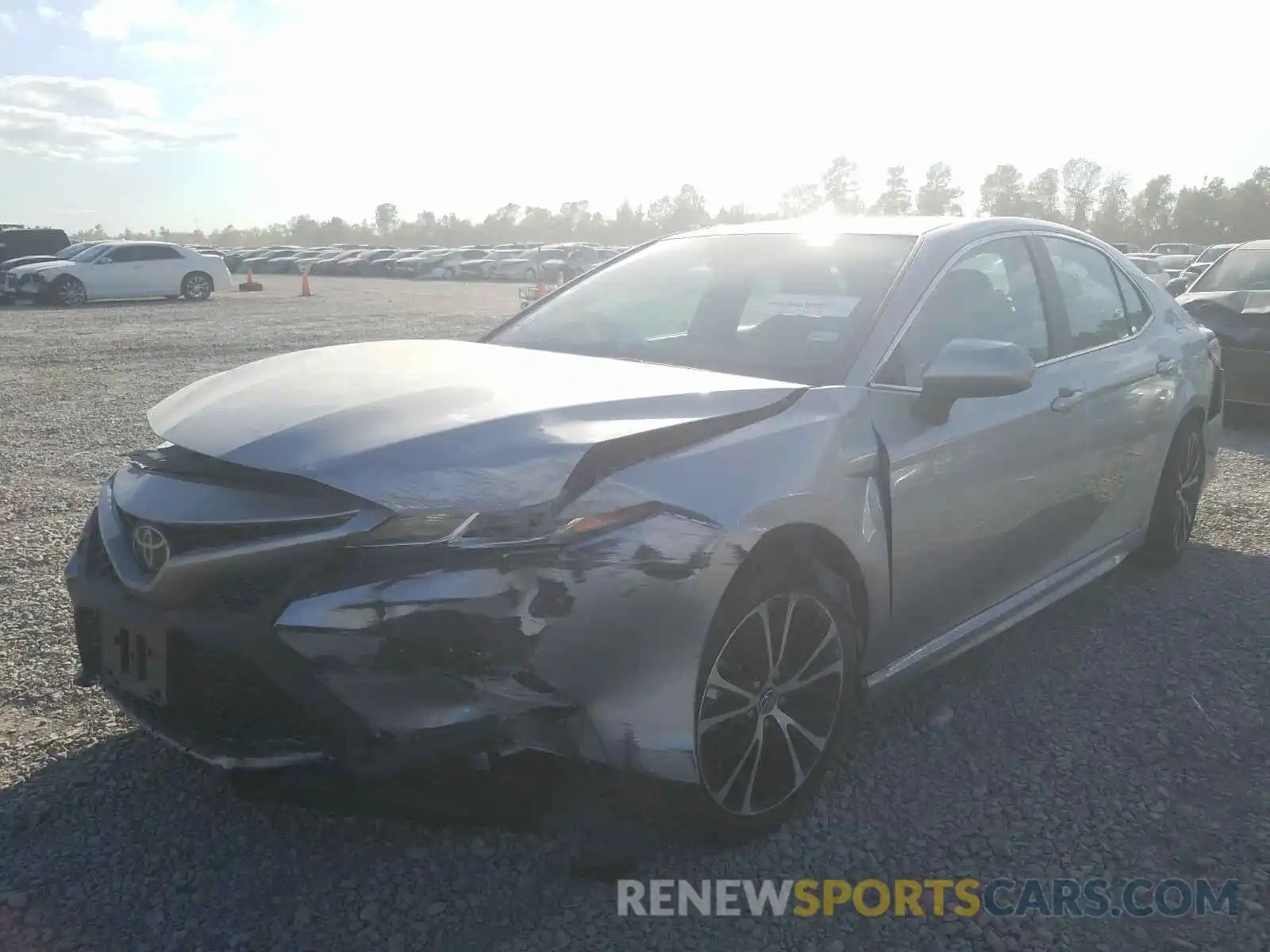 2 Photograph of a damaged car 4T1G11AK3LU347686 TOYOTA CAMRY 2020