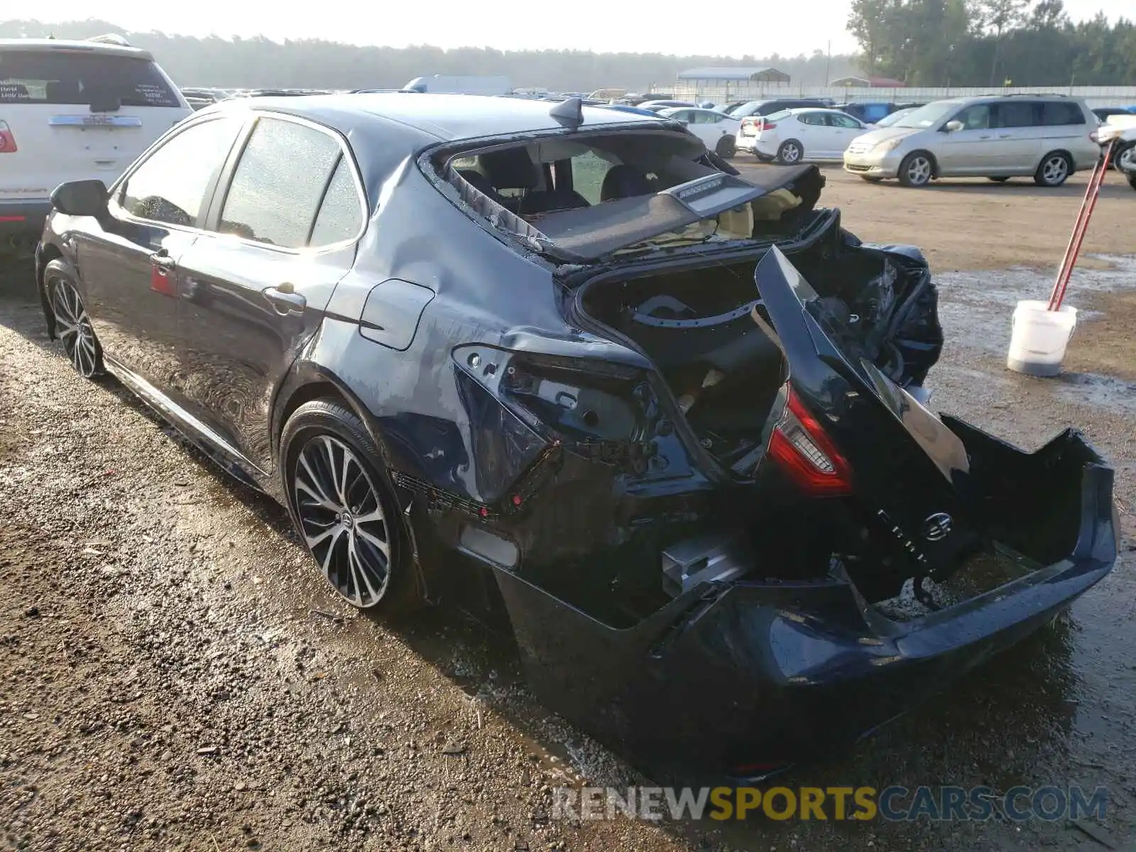 3 Photograph of a damaged car 4T1G11AK3LU349745 TOYOTA CAMRY 2020