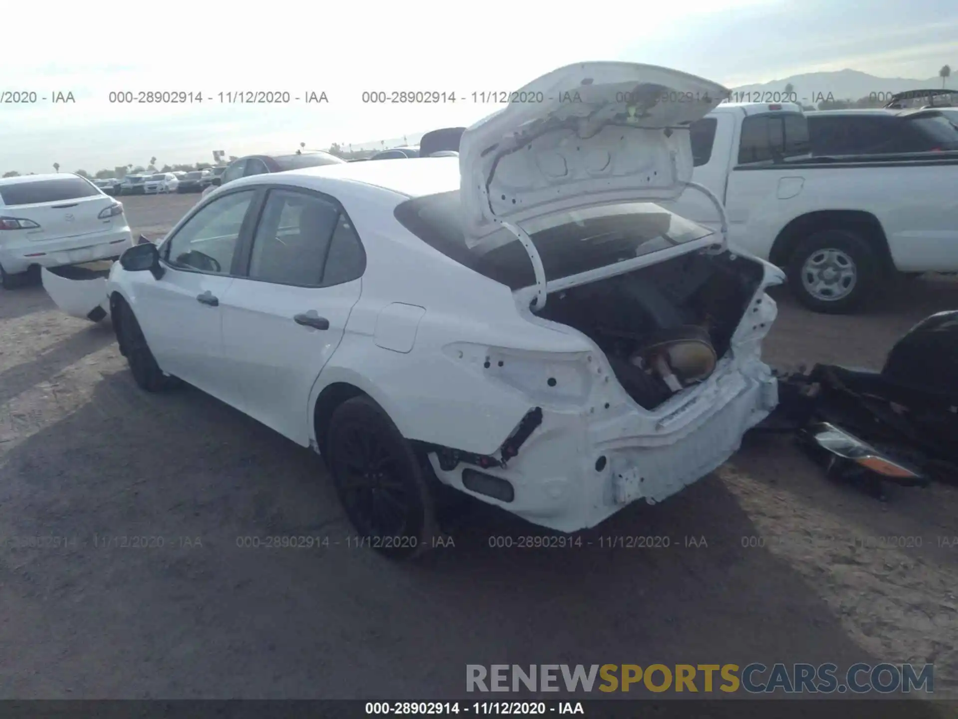 3 Photograph of a damaged car 4T1G11AK3LU353407 TOYOTA CAMRY 2020