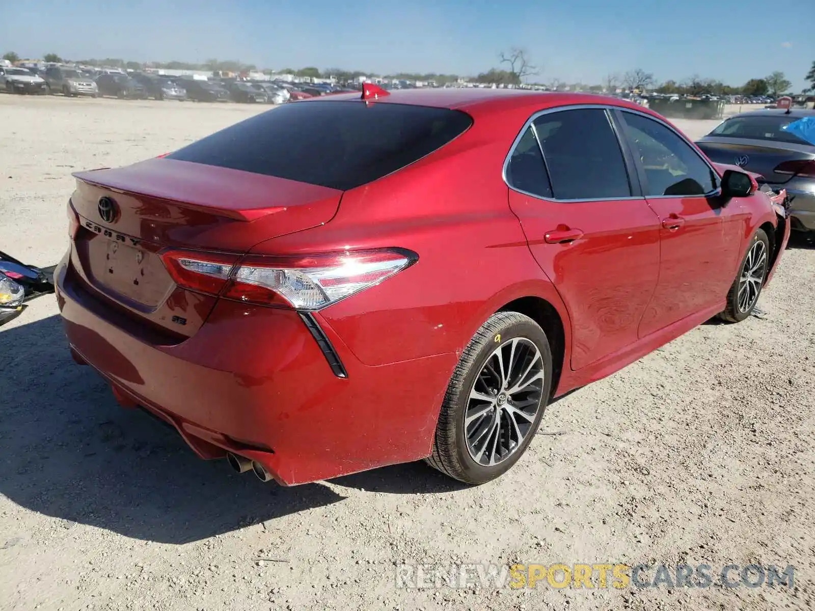 4 Photograph of a damaged car 4T1G11AK3LU353889 TOYOTA CAMRY 2020