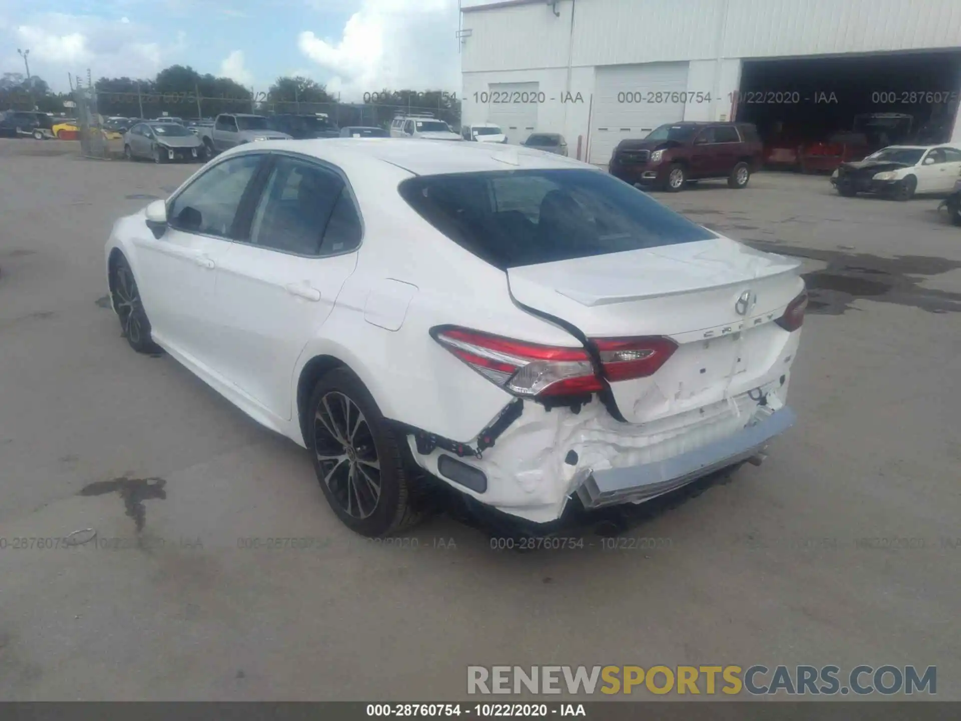 3 Photograph of a damaged car 4T1G11AK3LU357361 TOYOTA CAMRY 2020