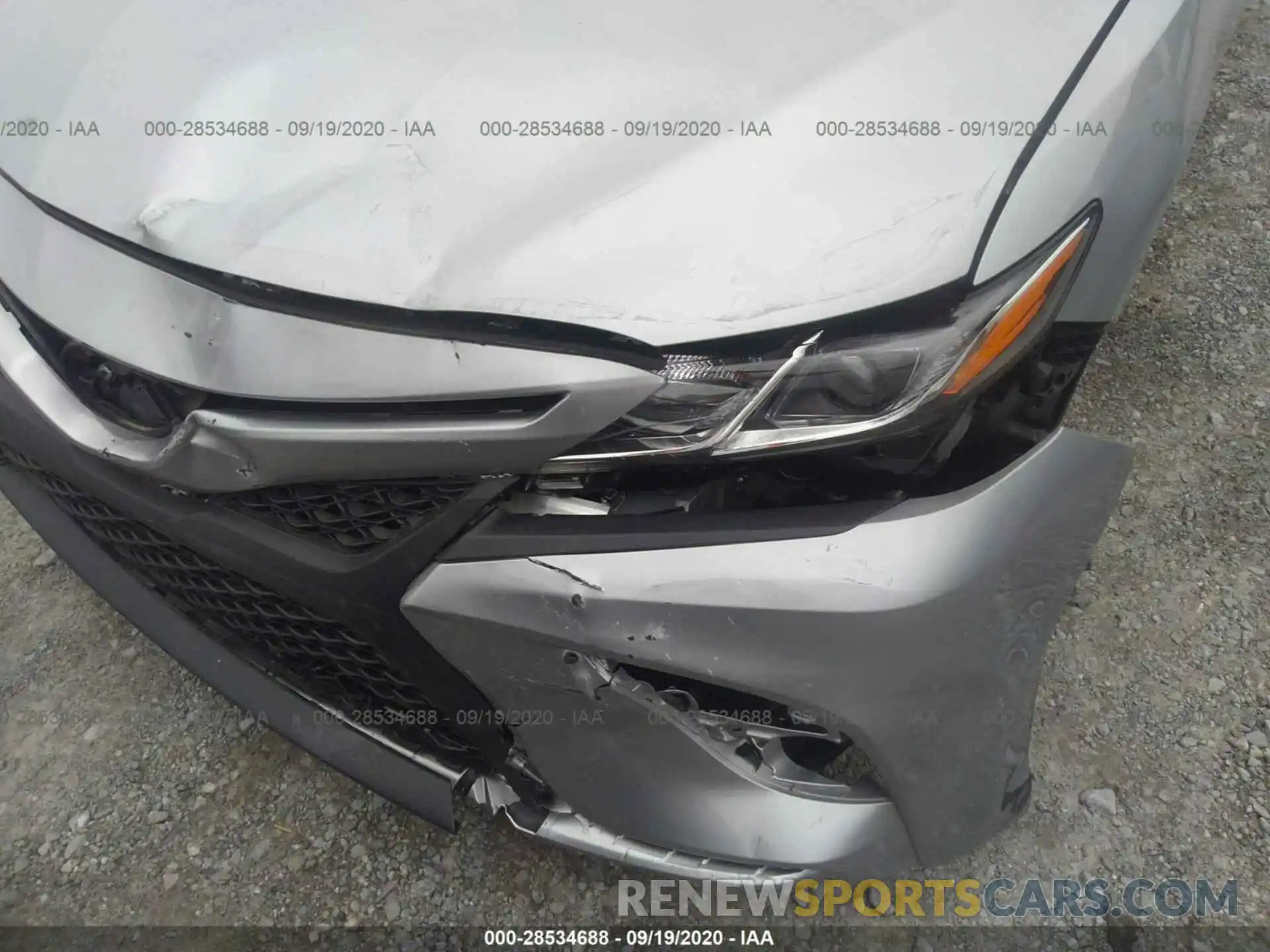 6 Photograph of a damaged car 4T1G11AK3LU358462 TOYOTA CAMRY 2020