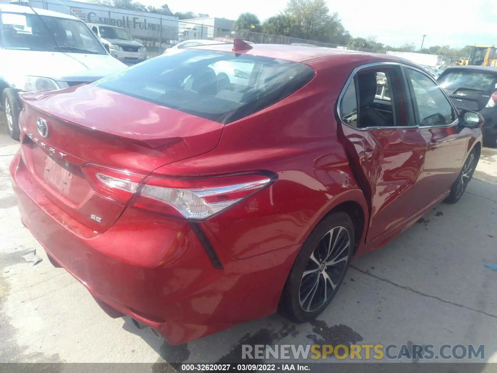 6 Photograph of a damaged car 4T1G11AK3LU359093 TOYOTA CAMRY 2020