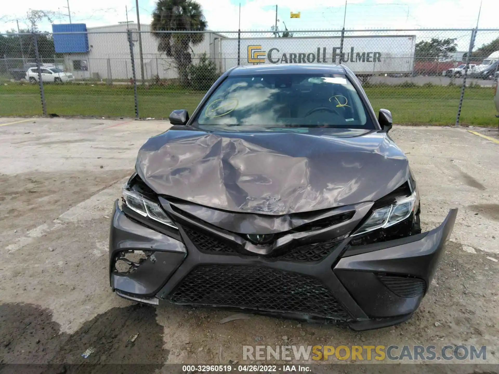 6 Photograph of a damaged car 4T1G11AK3LU359336 TOYOTA CAMRY 2020