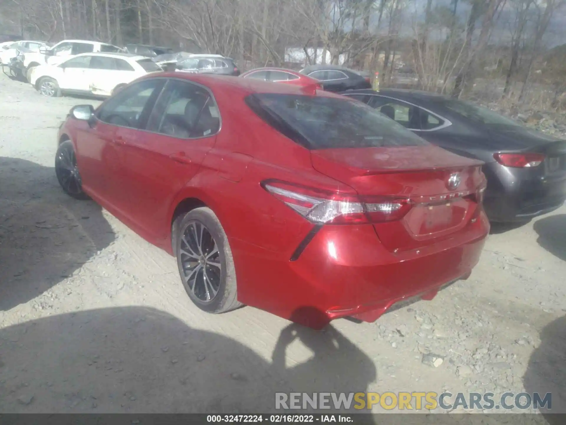 3 Photograph of a damaged car 4T1G11AK3LU360776 TOYOTA CAMRY 2020