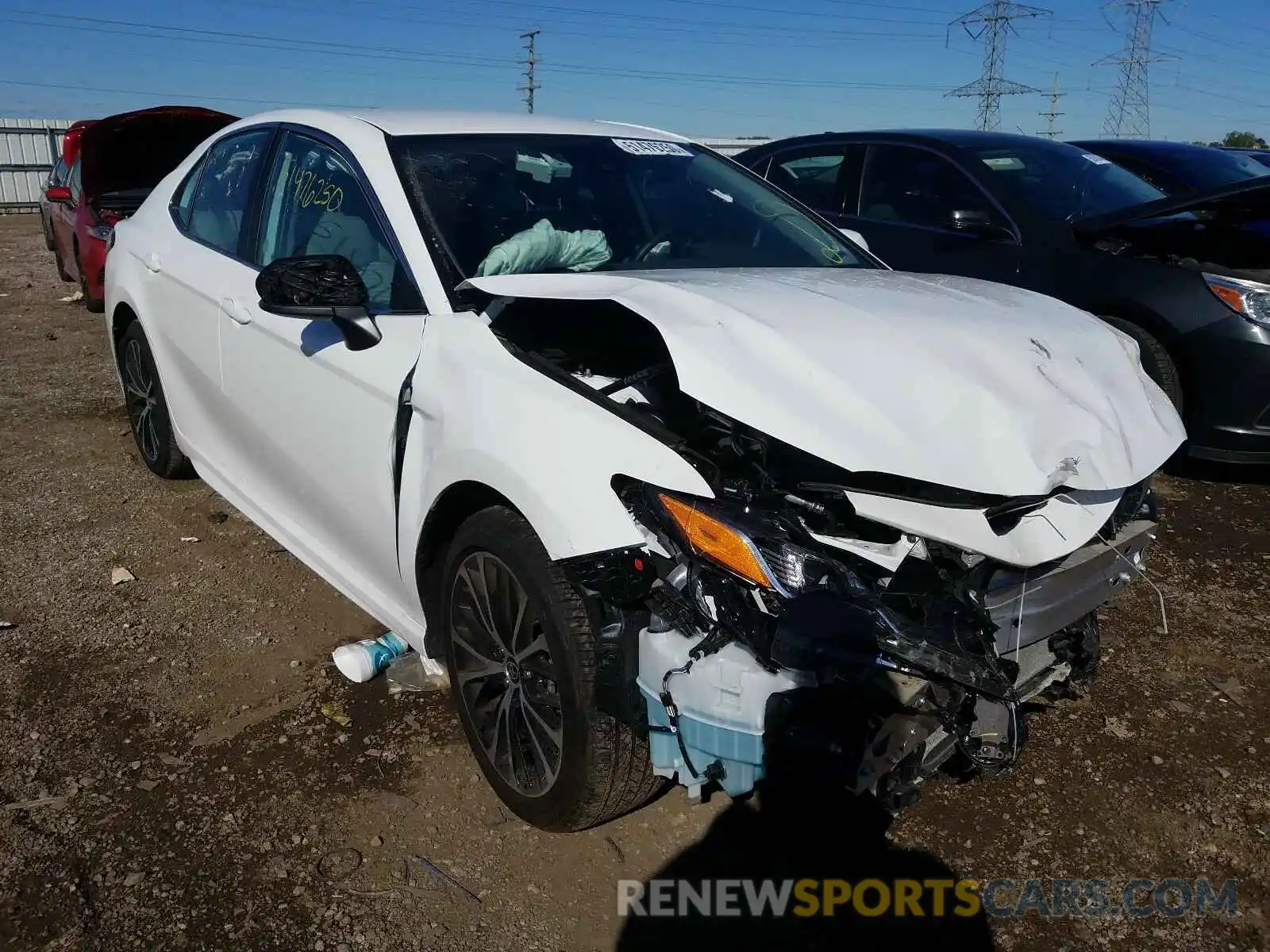 1 Photograph of a damaged car 4T1G11AK3LU362544 TOYOTA CAMRY 2020