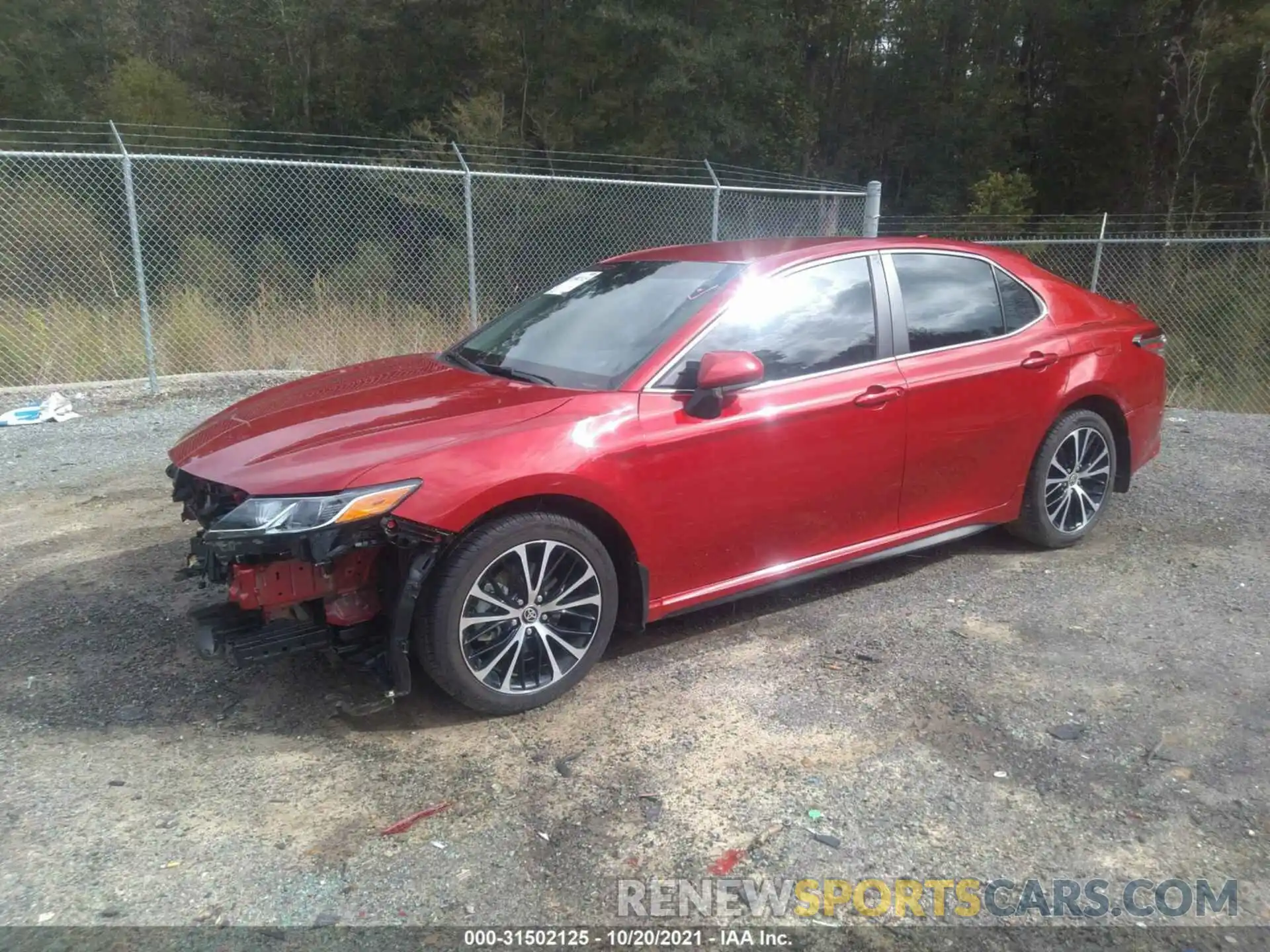 2 Photograph of a damaged car 4T1G11AK3LU363144 TOYOTA CAMRY 2020